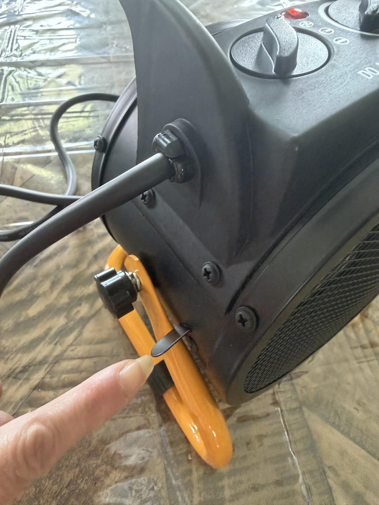 Greenhouse Heater with Thermostat, 1500W Fast Heating Greenhouse Heater, IPX5 Waterproof & Overheat Protection, Electric Fan Heater for Grow Tent Greenhouse Flower Room Overheat Protection customer photo 1