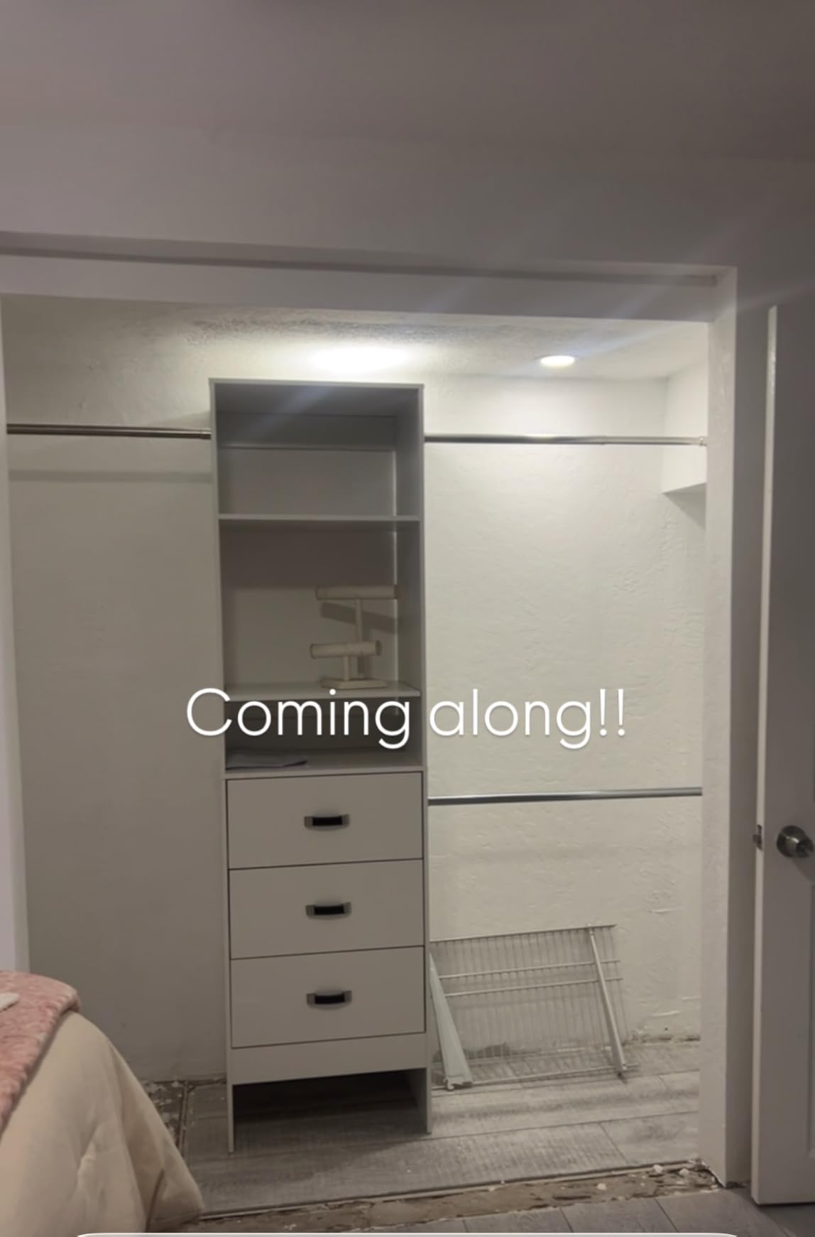 Besiost 4FT Small Closet System with 3 Fabric Drawers, 48'' Closet Organizer System With 3 Adjustable Shelves, Flexible Built-In Clothes Garment Rack for Small Space, 48''L x 13''W x 71''H, White Oak customer photo 1