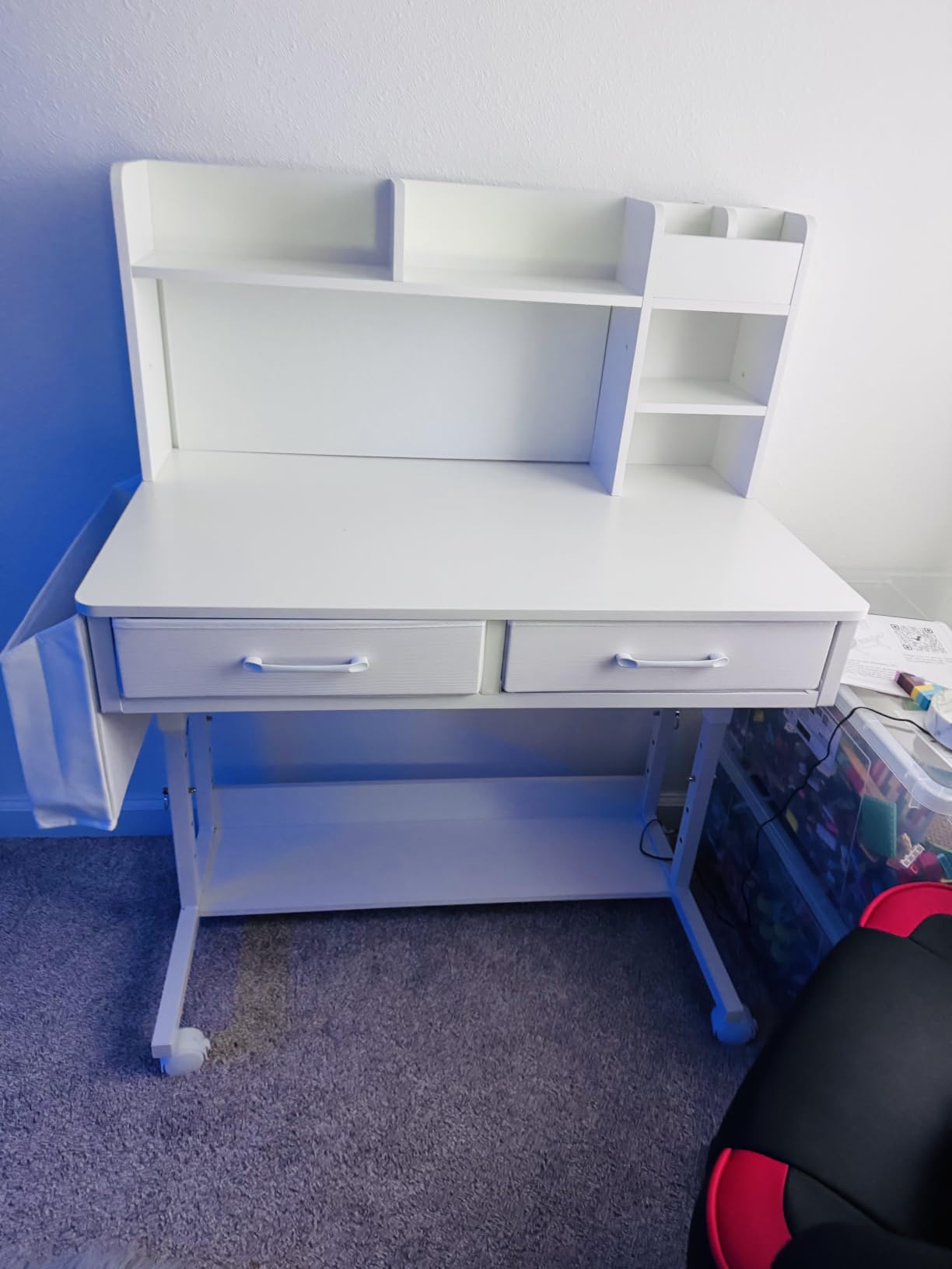 WINAZ White Kids Desk with Hutch, Height Adjustable 32