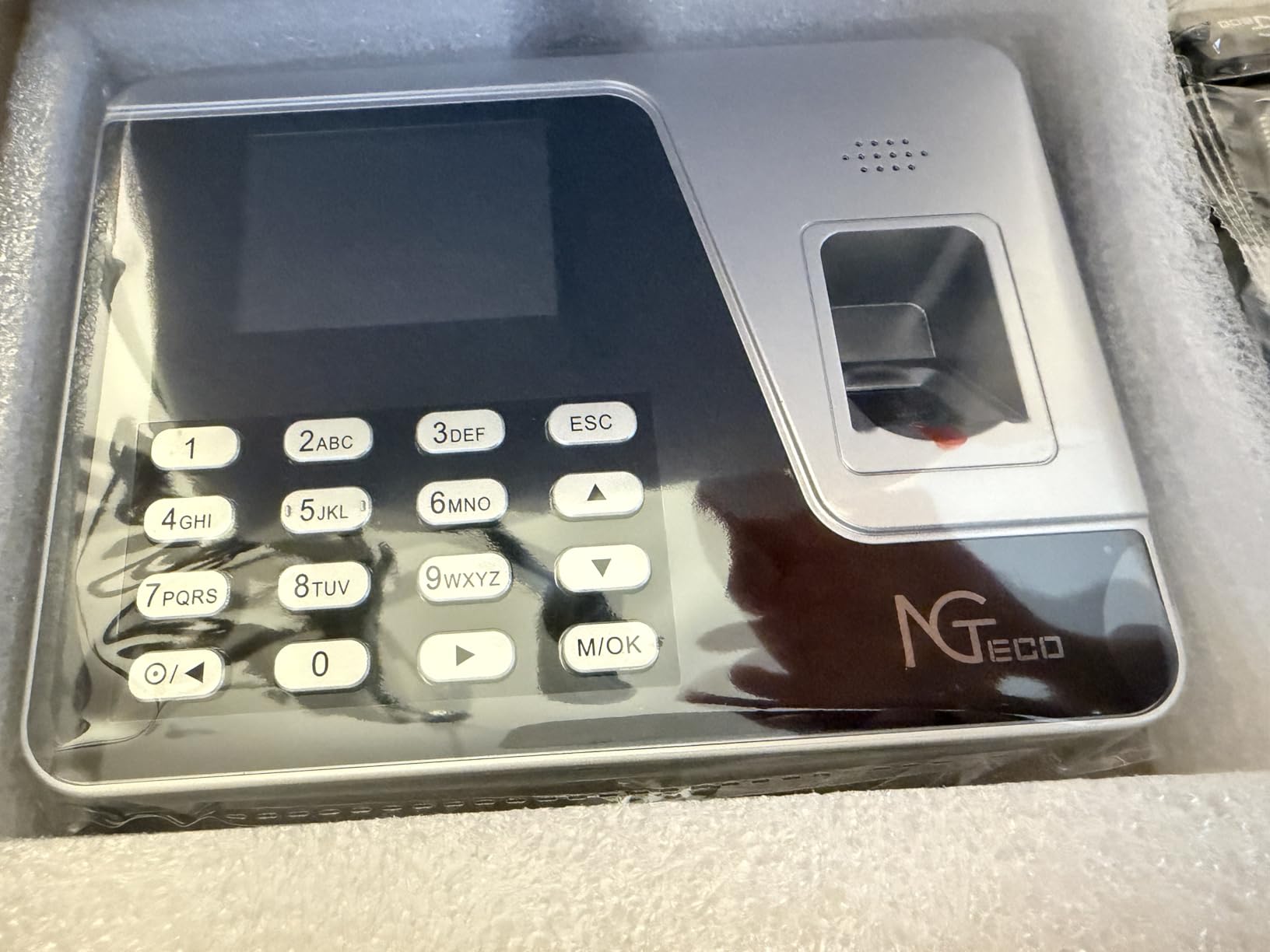 NGTeco Fingerprint & PIN Time Clock, Standalone Biometric Punch Machine for Small Business, No WiFi/Software Required, No Monthly Fees customer photo 2