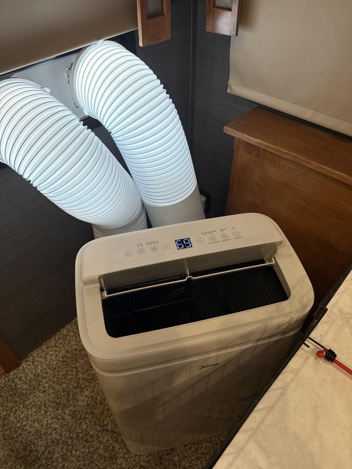Midea 13,000 BTU Dual Hose Portable Air Conditioner, Inverter, 2026 NEW | 10,000 BTU SACC Dual Hose & Inverter Portable AC, Cools up to 450 Sq. Ft. Smart Wi-Fi & Remote Control, Window Kit Included customer photo 1