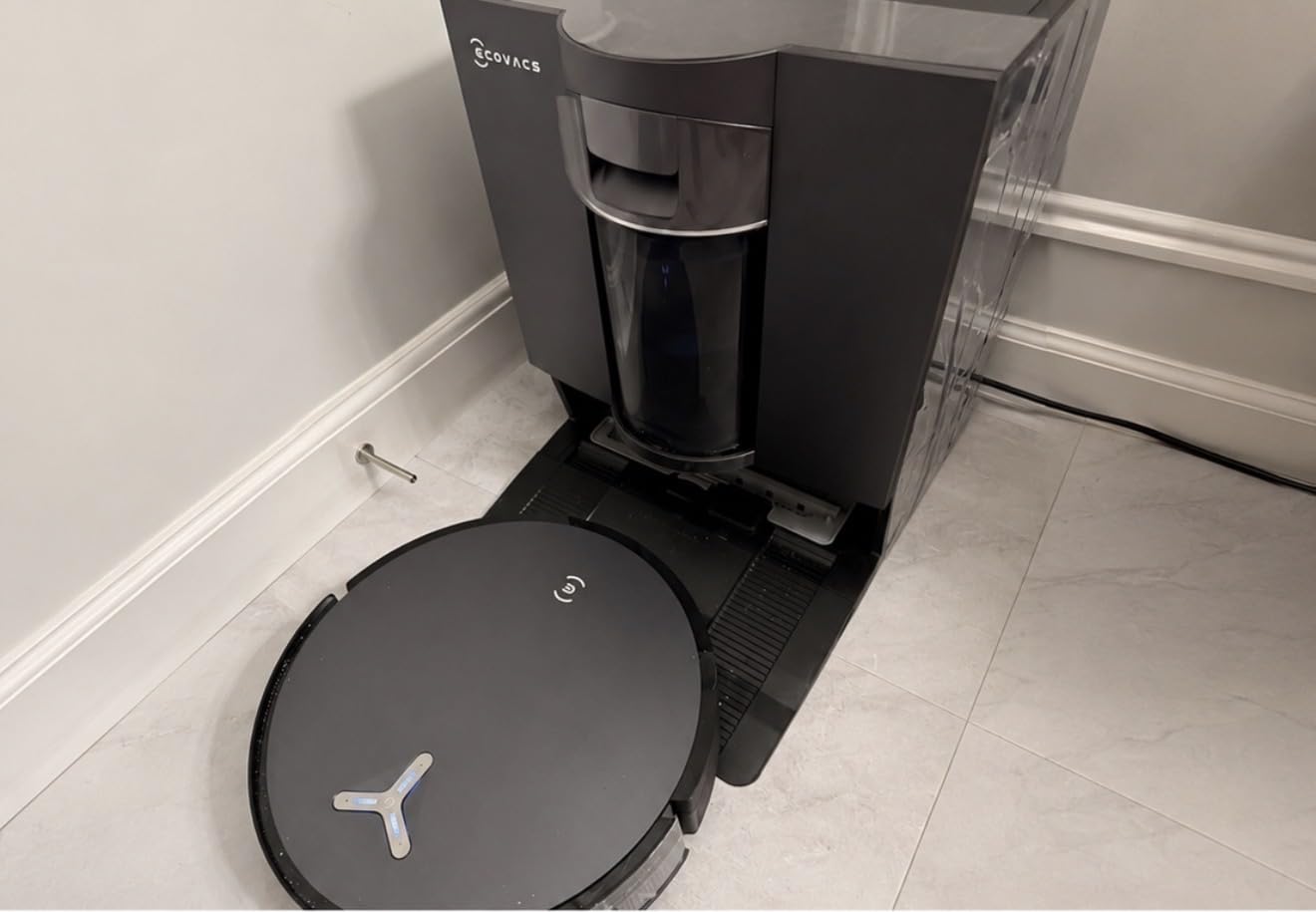 ECOVACS DEEBOT X11S OMNICYCLONE Robot Vacuum & Mop, 30000Pa Blast Suction | TrueEdge Instant Self-Washing Roller, Bagless Station, 3-Min PowerBoost Charging, ZeroTangle, AI Obstacle Avoidance, YIKO customer photo 2