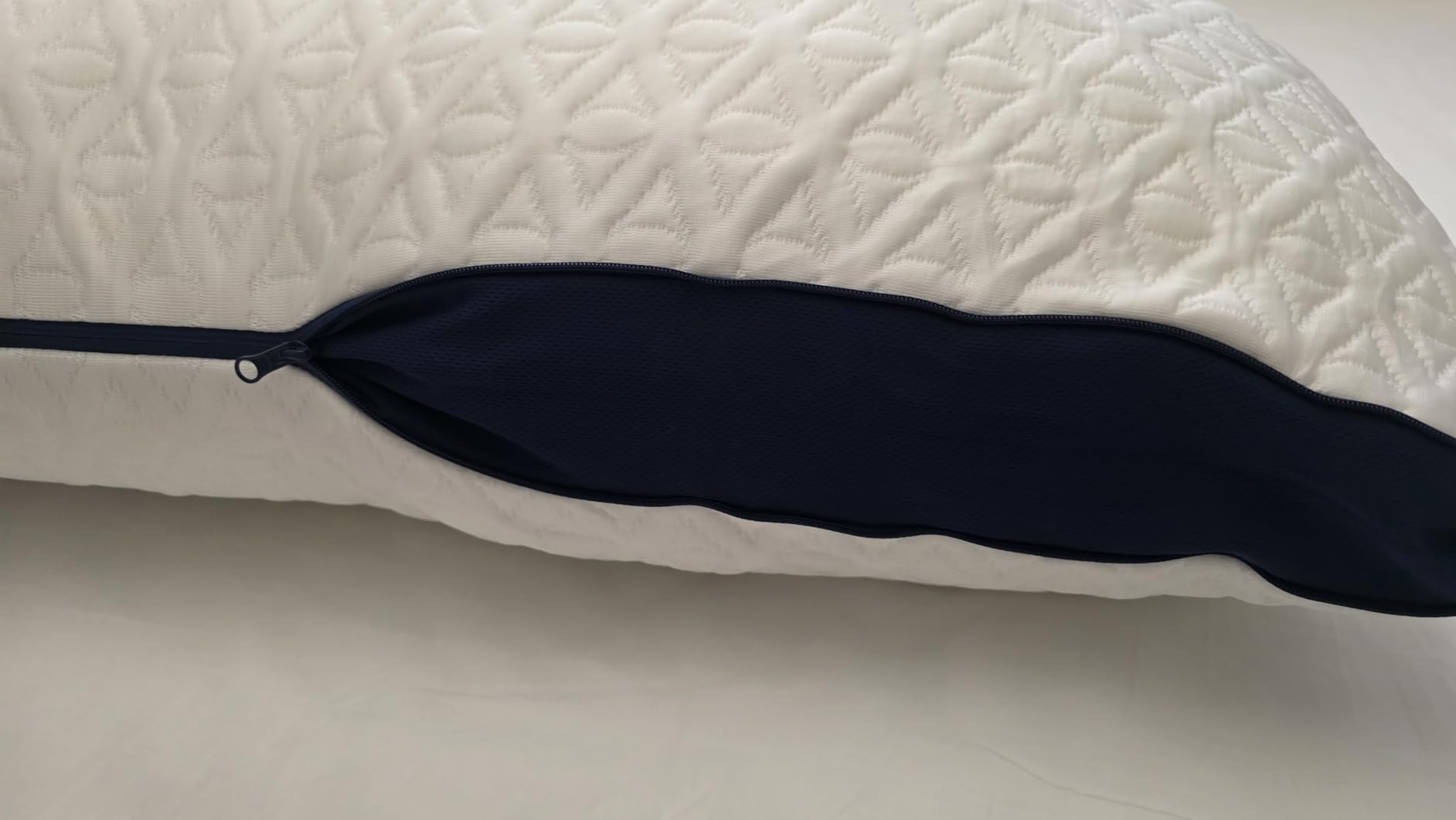 Helix ComfortAdjust Cooling Standard Pillow for Side, Back & Stomach Sleepers - Shredded Foam, Customizable Loft & Firmness, Cool-to-Touch Cover for Hot Sleepers & Neck Pain Relief customer photo 1