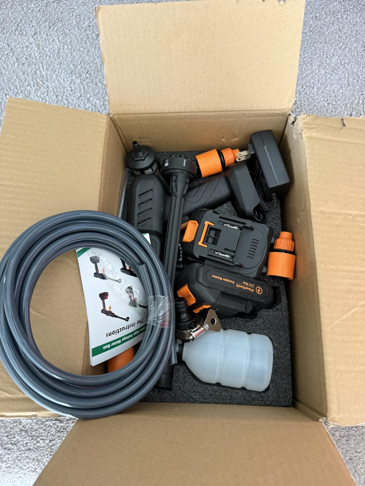 Cordless Pressure Washer, 900PSI Portable Power Washer with 6-in-1 Nozzle customer photo 1