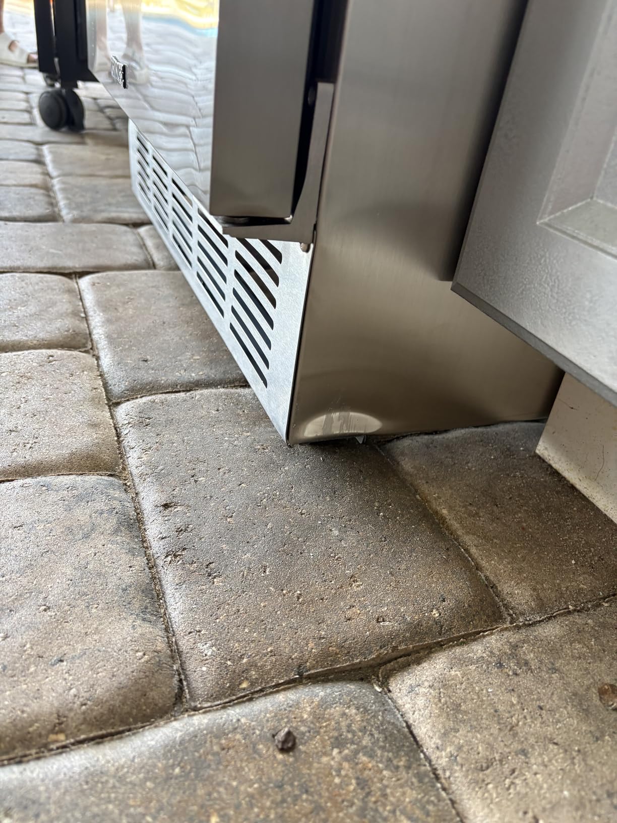24 Inch Outdoor Drawer Refrigerator, Undercounter Beverage Cooler Fridge with Stainless Steel Seamless Drawers, 154 Can Capacity Beverage Center for Patio, Kitchen and Commercial Use customer photo 2