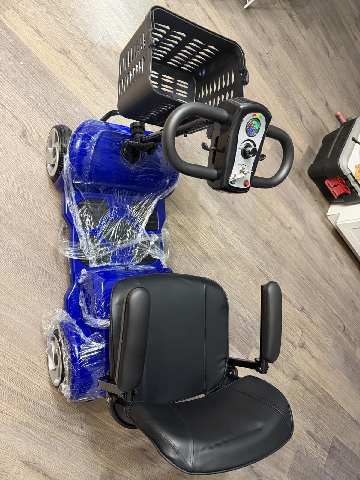 4 Wheel Mobility Scooters for Seniors & Adults, 20 Miles, 6.2 MPH, All Terrain Powered Mobility Scooters, Lightweight Foldable Mobility Scooter with LED Headlight & Front Basket customer photo 1