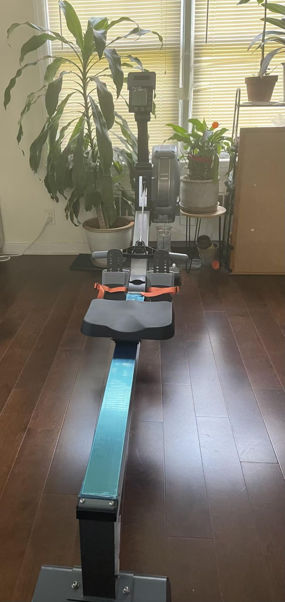 MAJOR FITNESS Drone R1 Indoor Rowing Machine, 10-Level Adjustable Resistance Rower, Quiet Smooth Aluminum Rail, 330LB Weight Capacity, Foldable Design for Home Gym Cardio Workout customer photo 2