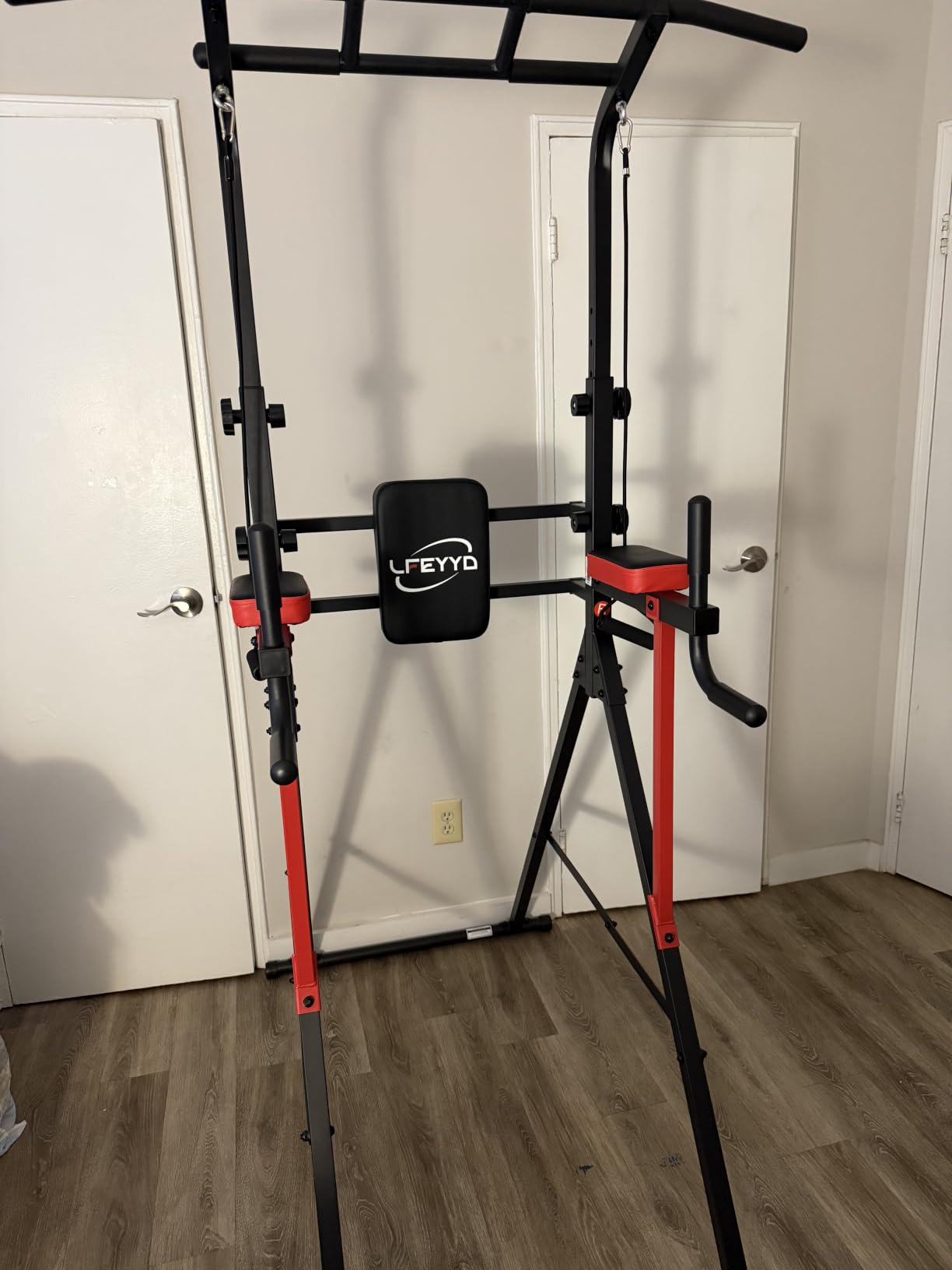 Power Tower Pull Up Bar Free Standing, Multi-Level Adjustable Height Dip Station, Multi-Grip Handles, Backrest, Home Gym Strength Training Equipment with Power Elastic Ropes 400LBS Capacity customer photo 1