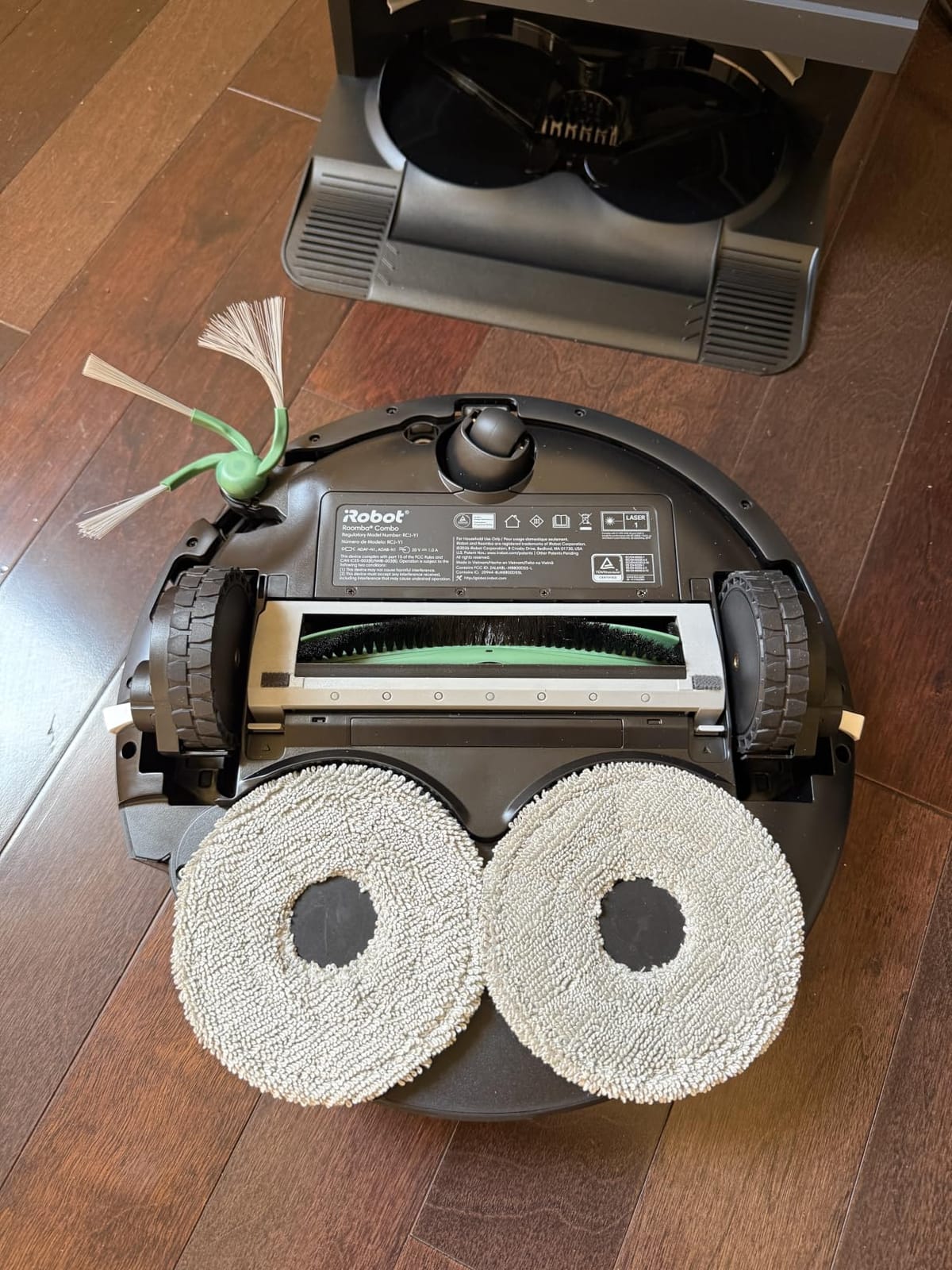 iRobot Roomba Plus 415 Robot Vacuum & Mop Combo, 20,000Pa Suction, 90 Days Self-Emptying, Multifunction Dock, Self-Cleaning & Hot Dry, Smart Obstacle Avoidance, Lifting Spinning Mops, Ideal for Pets customer photo 1