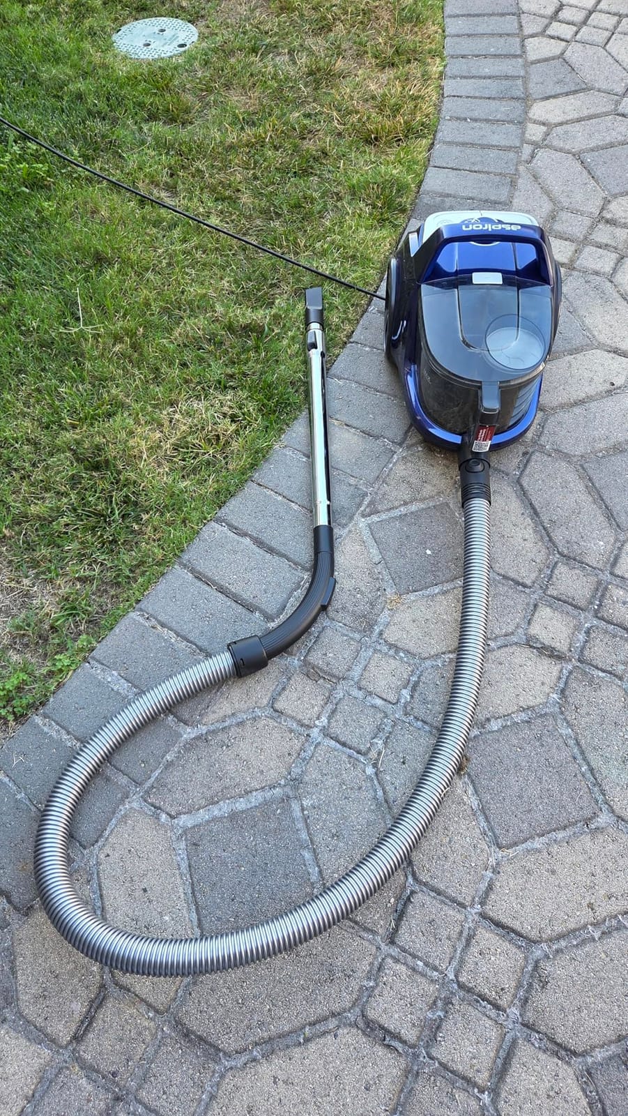 Aspiron Canister Vacuum, Upgraded 1600W Bagless Canister Vacuum Cleaner | Auto Cord Rewind, H13 HEPA Filter, 4Qt Large Capacity, 5 Tools customer photo 1