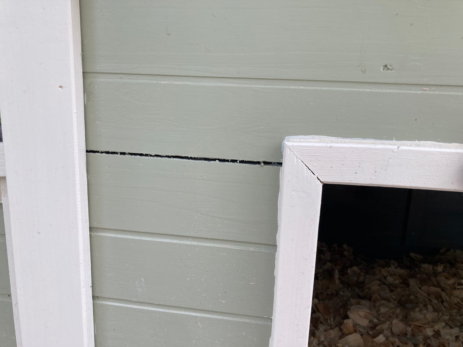 Petsfit Outdoor Chicken Coop with Run for 4-6 Chickens, 3 Nesting Boxes | 71 x 42 x 45 in; predator-resistant ground anchors, 3-door cleaning access, washable floor, 3 perches and chicken swing. customer photo 2