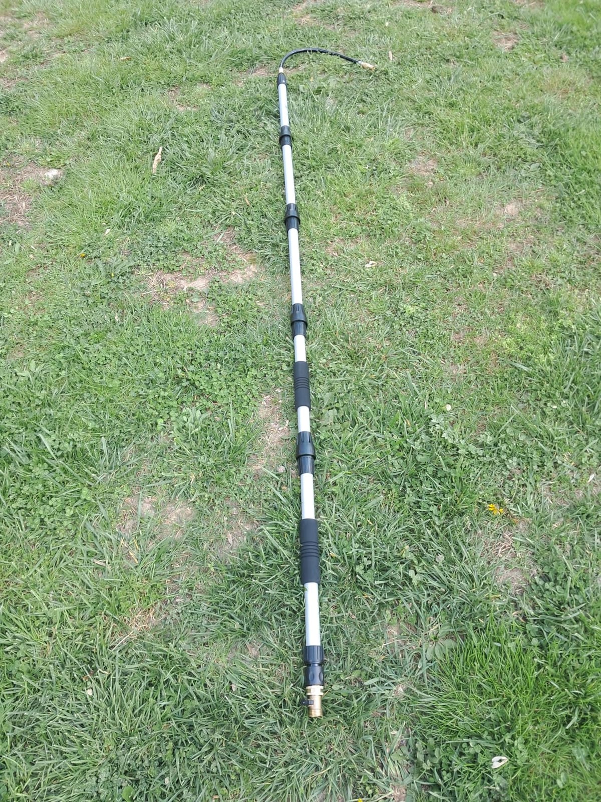 Buyplus 12FT(20FT Reach) Telescopic Gutter Cleaning Tools from the Ground, Long Reach Gutter Cleaner Wand with Hose Attachment, Rain Gutter Cleaner Tool with Extension Pole for 2nd Story House customer photo 1