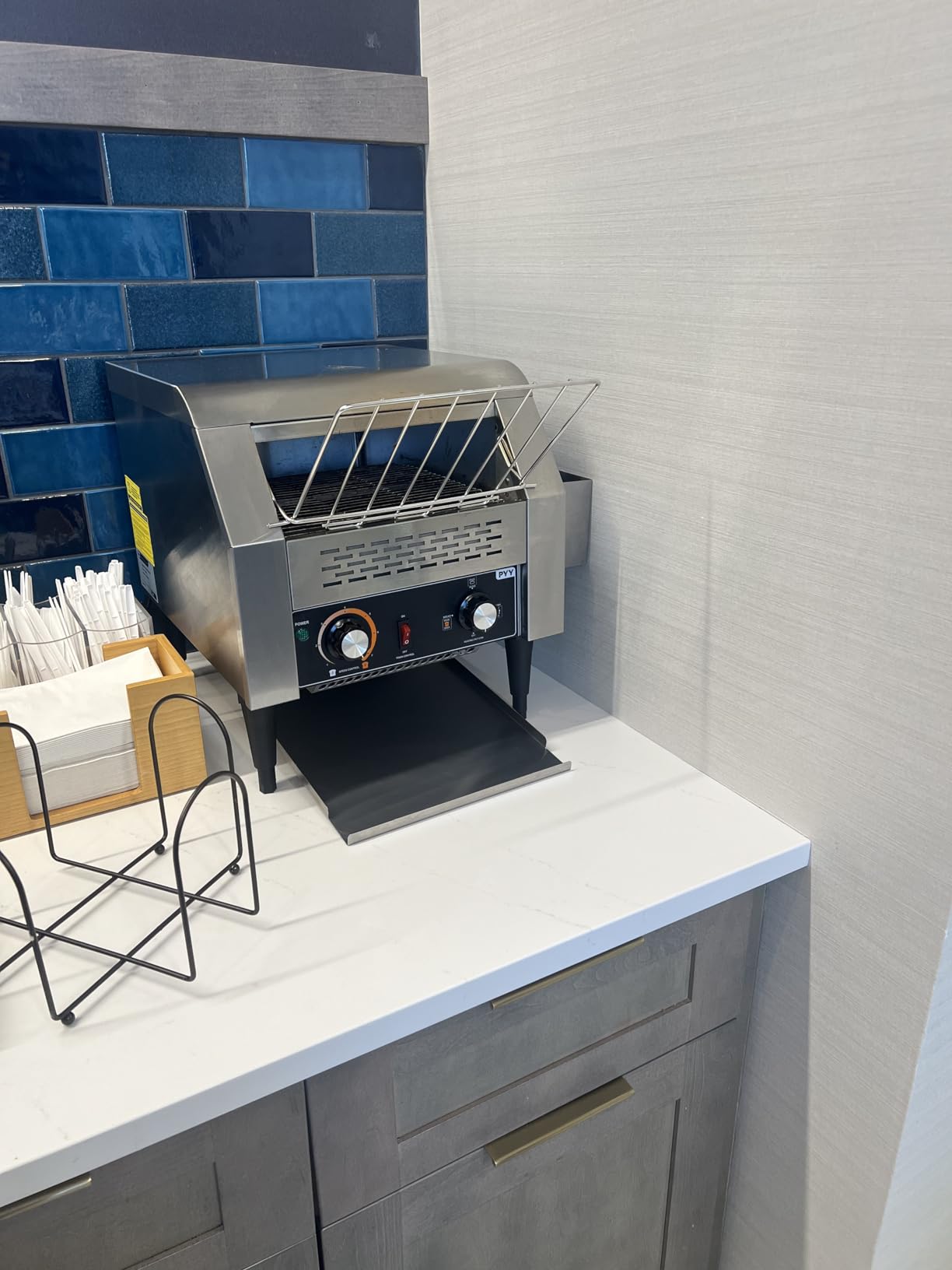 PYY Commercial Conveyor Toaster 450pcs/h - Commercial Toaster for Toast, Bun, Bagel, Bread, Heavy Duty Stainless Steel Toaster Oven for Restaurant, Bakery, Buffet Use customer photo 1