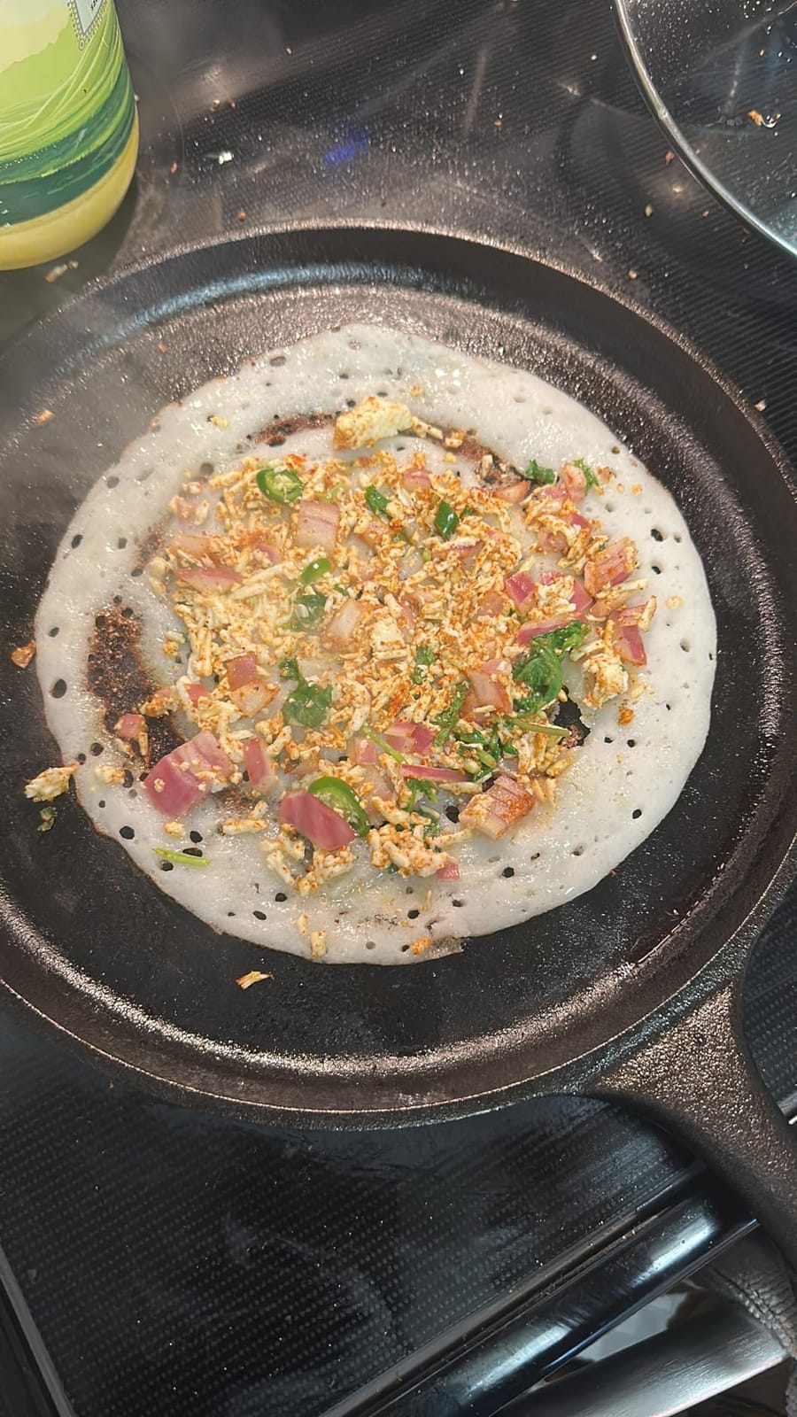 Lodge Round Seasoned Cast Iron Griddle, PFAS-Free, 10.5 Inches customer photo 2