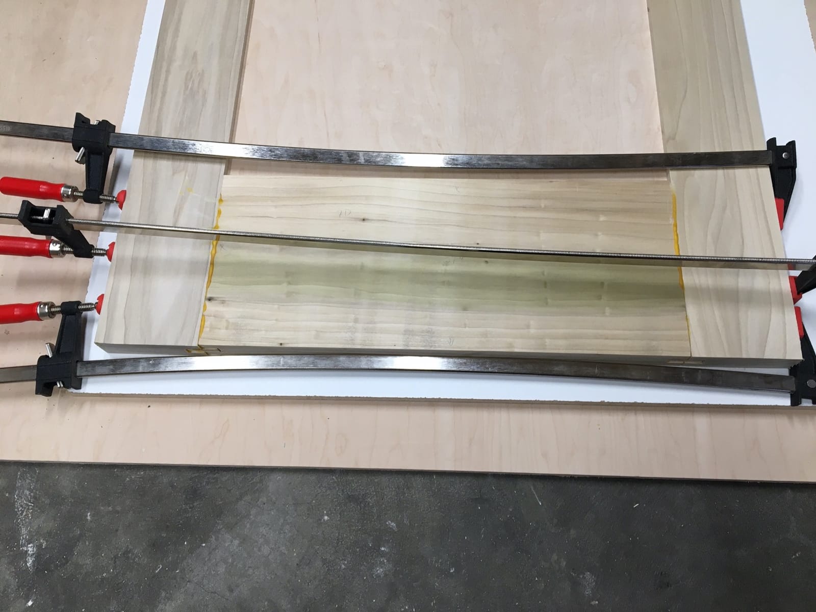 BESSEY GSCC2.536, 36 In, 600 lb clamping force, Clutch Style bar Clamp, Black/Red customer photo 1