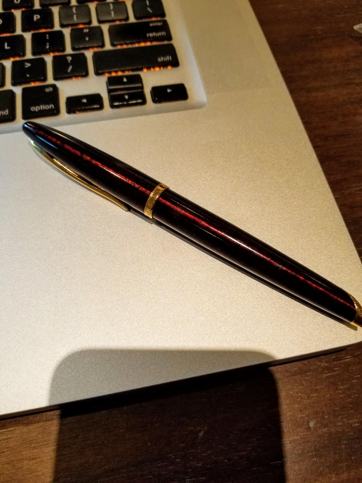 Waterman Carène Marine Amber Fountain Pen | Gloss Brown & Black with 23k Gold Clip | Medium Nib with Blue Ink Cartridge | Gift Box customer photo 2