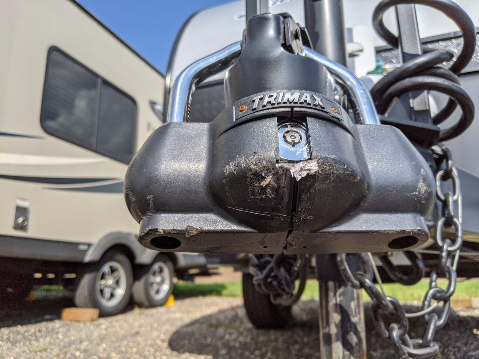 TRIMAX UMAX100 Trailer Hitch Lock, 1-7/8