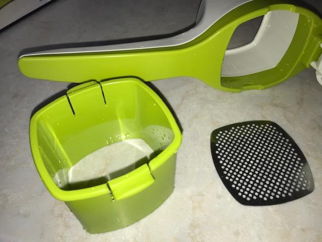 RSVP International (SPUD) Potato Ricer, White/Green | Mash Potatoes, Fruits, Vegetables & More | Includes Medium & Coarse Plates | Pot Resting Extension | Dishwasher Safe customer photo 2