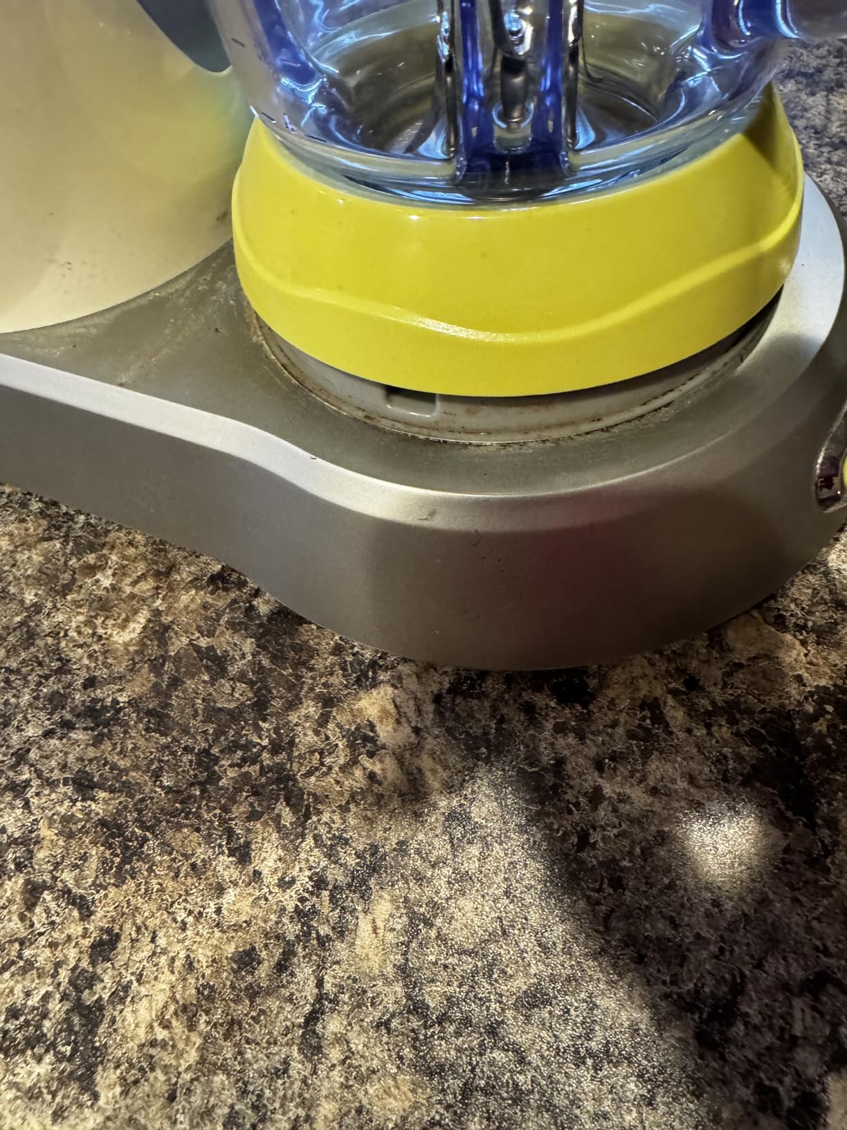 Margaritaville DM0500 Bahamas 36-Ounce Frozen-Concoction Maker customer photo 1
