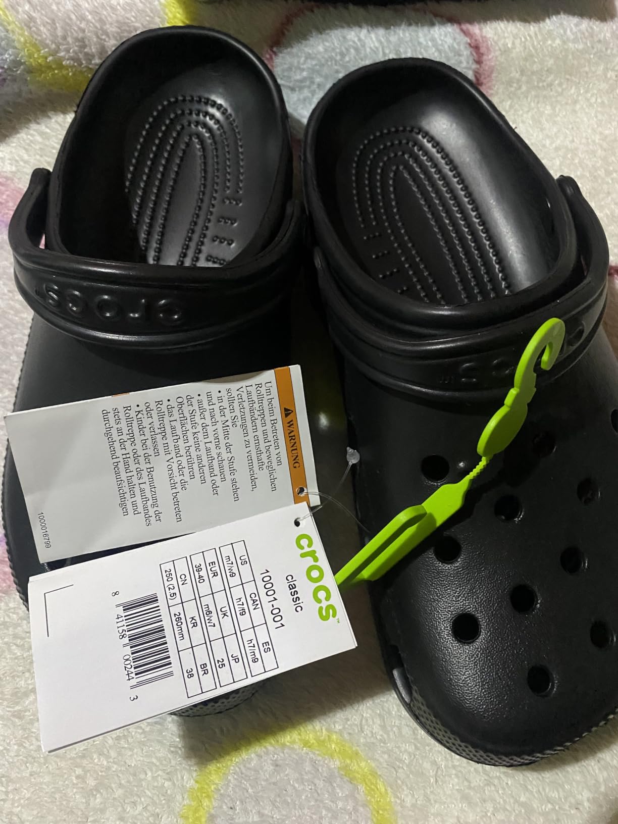Crocs Unisex-Adult Classic Clog, Clogs for Women and Men customer photo 2