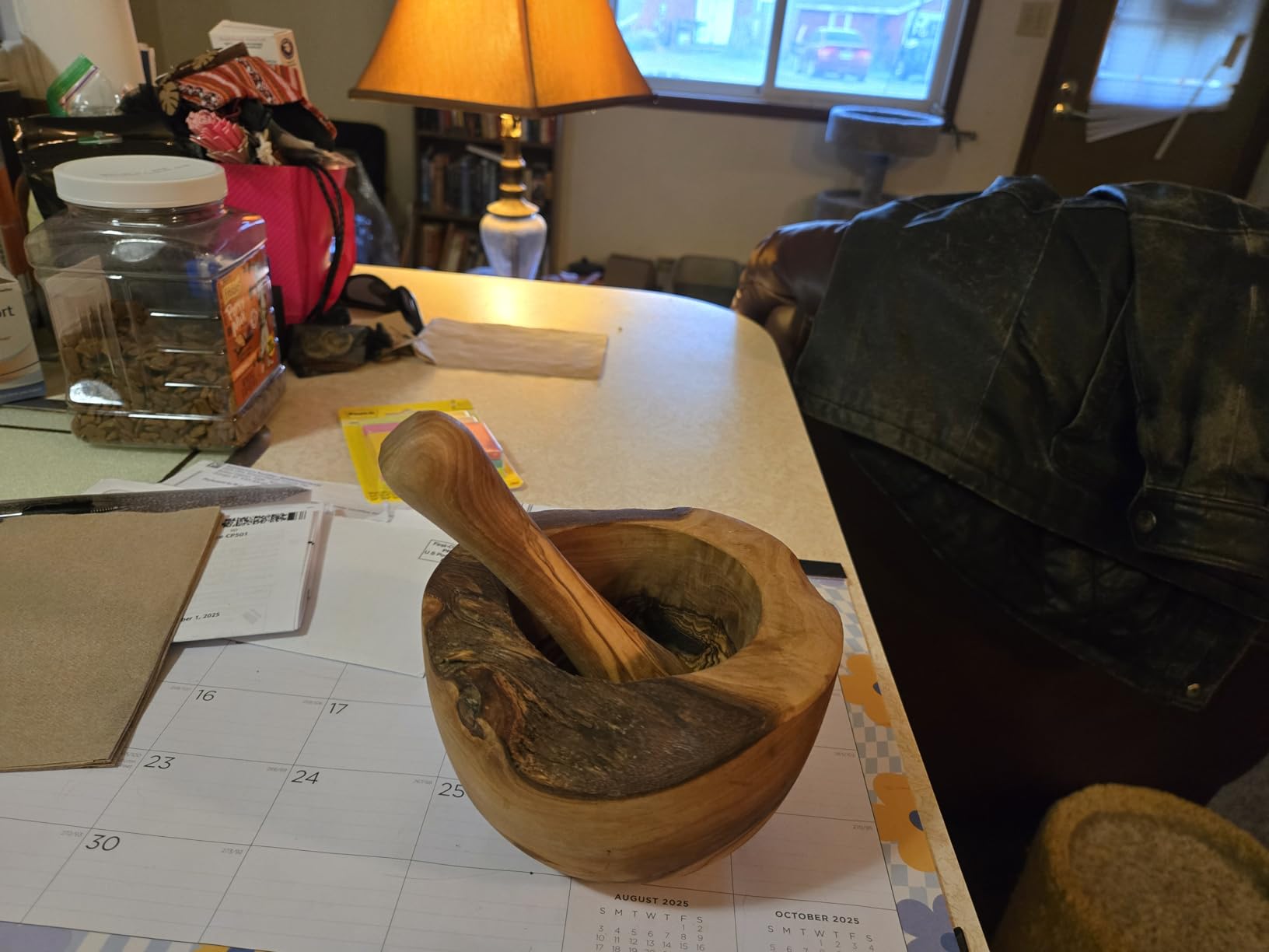 Naturally Med Olive Wood Rustic Mortar and Pestle customer photo 2