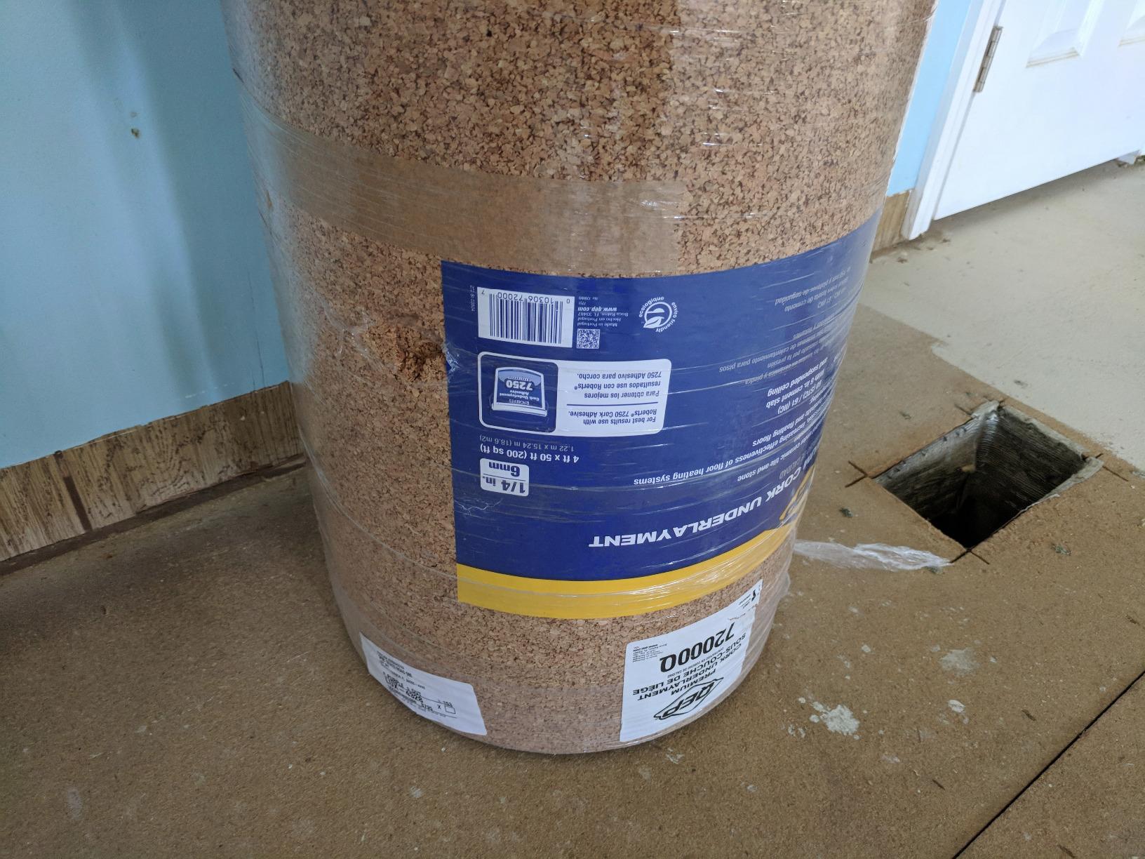 QEP 72000Q Natural Cork Underlayment Roll - 4 ft. Wide x 50 ft. Long x 6 mm Thick - 200 sq. ft. customer photo 2