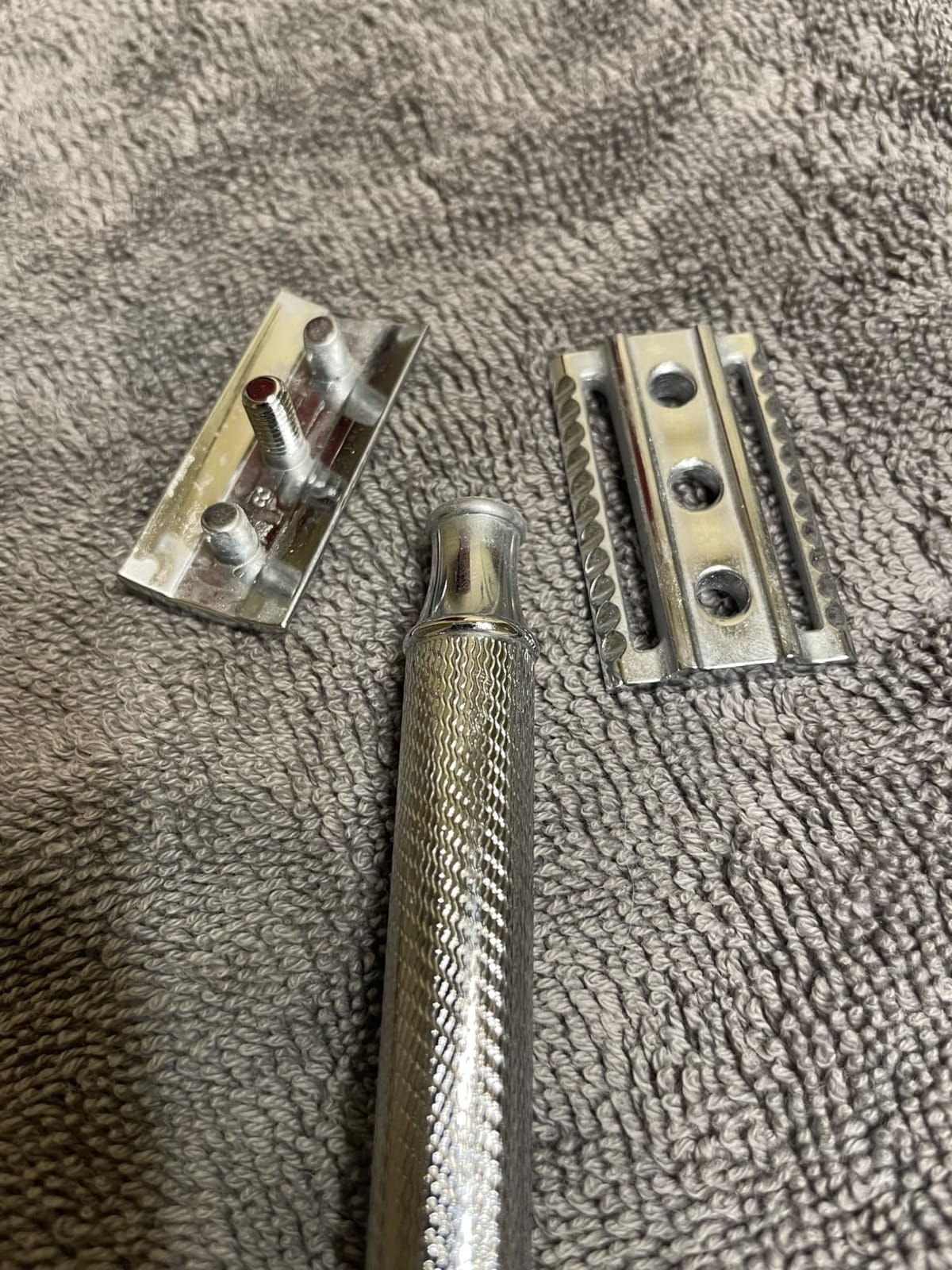 MÜHLE TRADITIONAL R89 Double Edge Safety Razor (Closed Comb) | Perfect for Everyday Use | Barbershop Quality Close Smooth Shave | Luxury Razor for Men customer photo 2