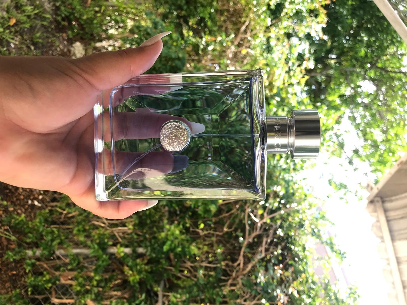 Versace Pour Homme Eau de Toilette Spray for Men, 200 ml, 6.7 Ounce customer photo 1