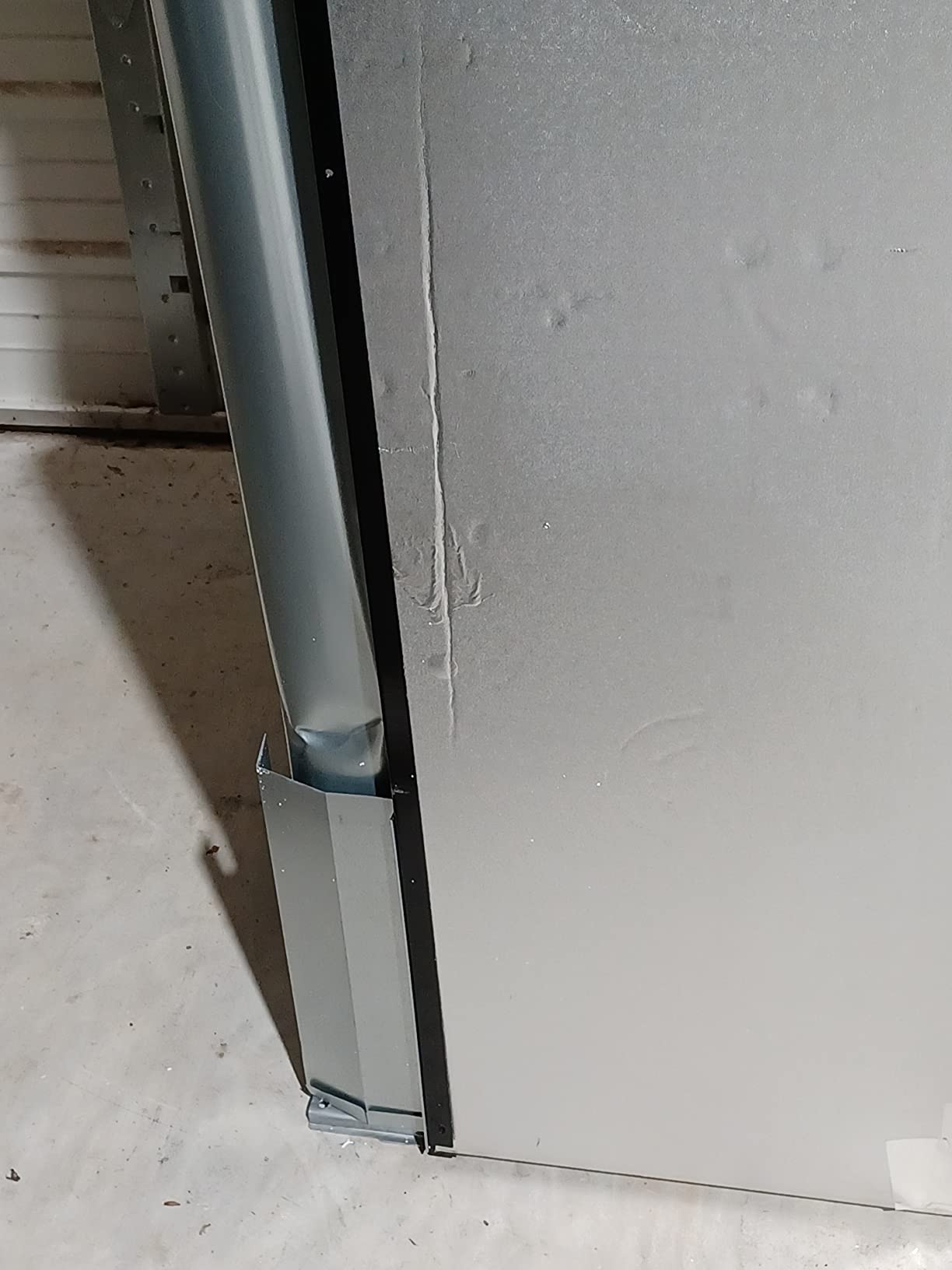 DOMETIC DM2862RB 8.0 Cubic Feet 2-Way Refrigerator customer photo 2