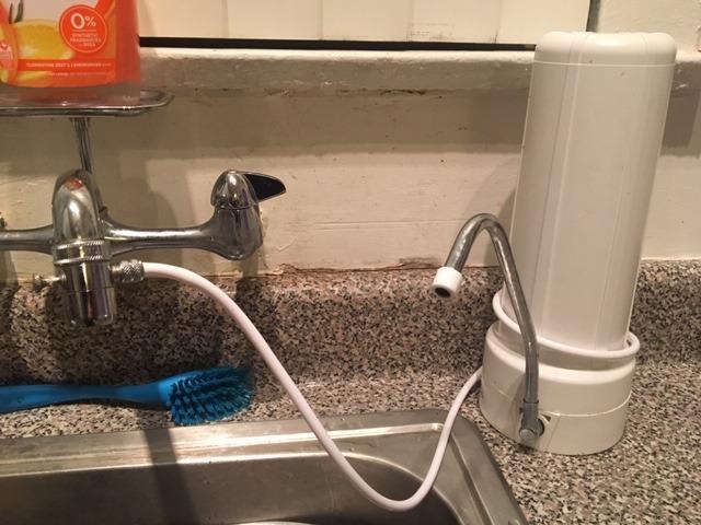 Home Master TMJRF2 Jr F2 Multi-Stage Countertop Water Filter System, 500 gallon Replaceable, Filters Fluoride Chlorine Chemicals Pesticides and more up to 93% customer photo 2