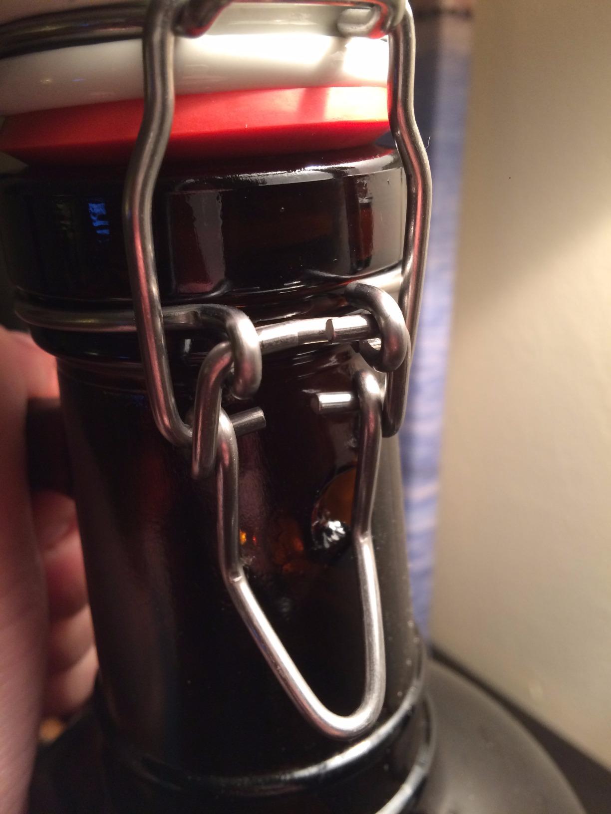 2 Liter Growler with Glass Handle- Amber customer photo 2