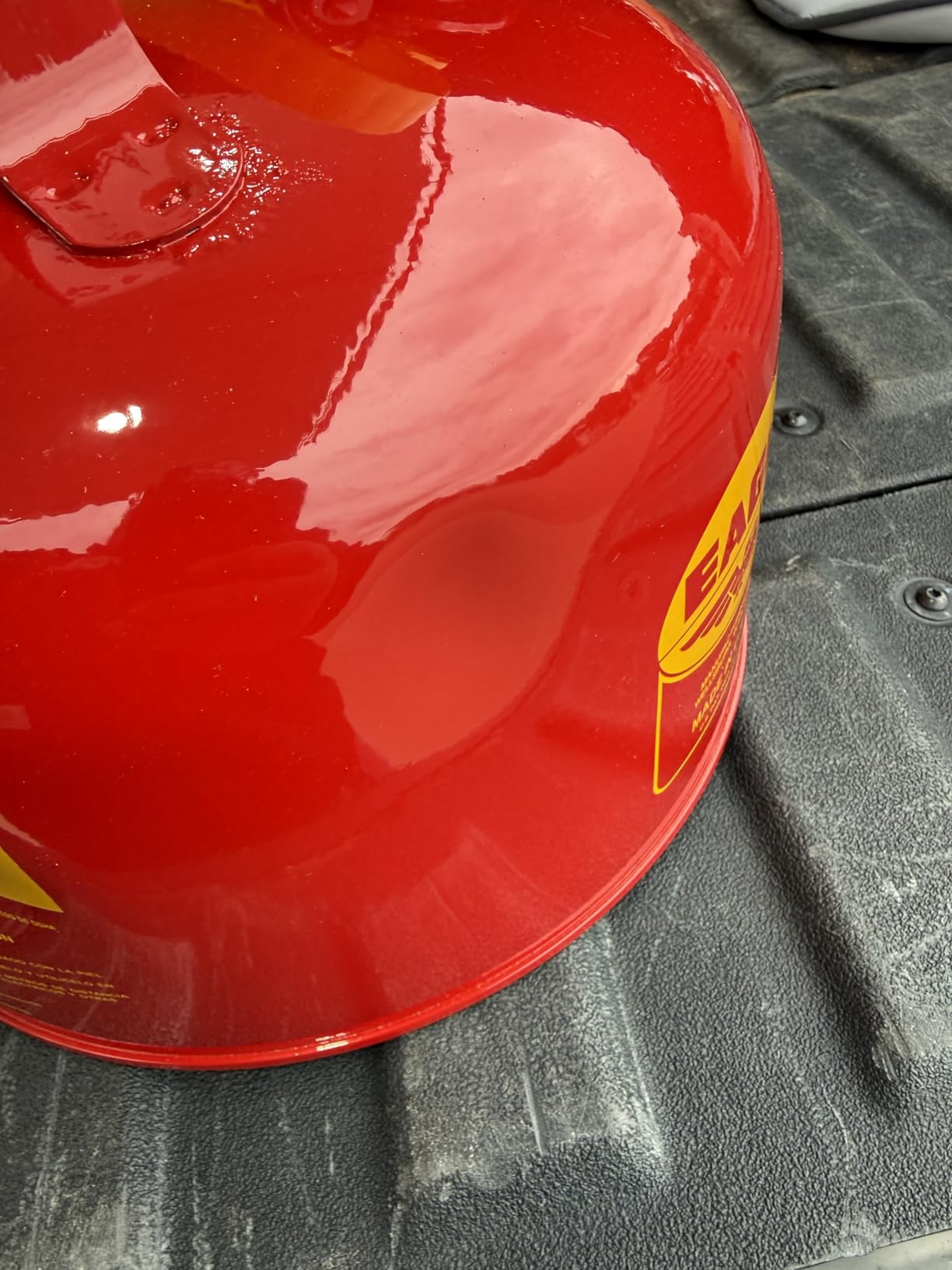 Eagle 2.5 Gallon Type I Red Safety Gas Can for Gasoline customer photo 1