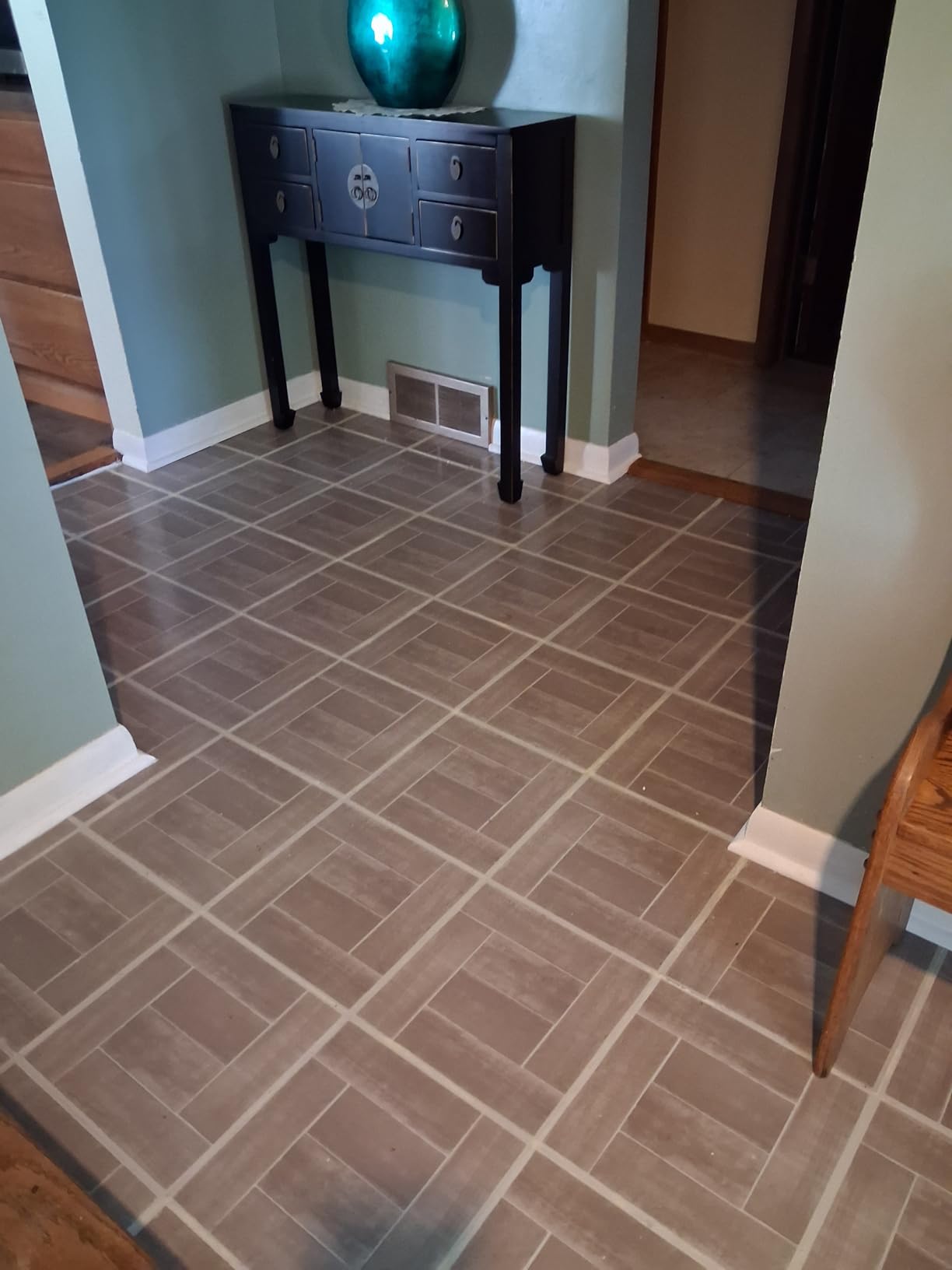 Nexus Self Adhesive 12-Inch Vinyl Floor Tiles, 20 Tiles, 12 x 12 in customer photo 2