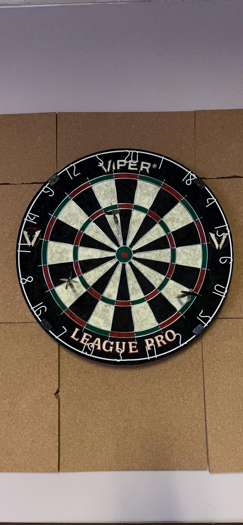 Viper by GLD Products League Pro Regulation Sisal Dartboard Set, 3 Darts customer photo 1