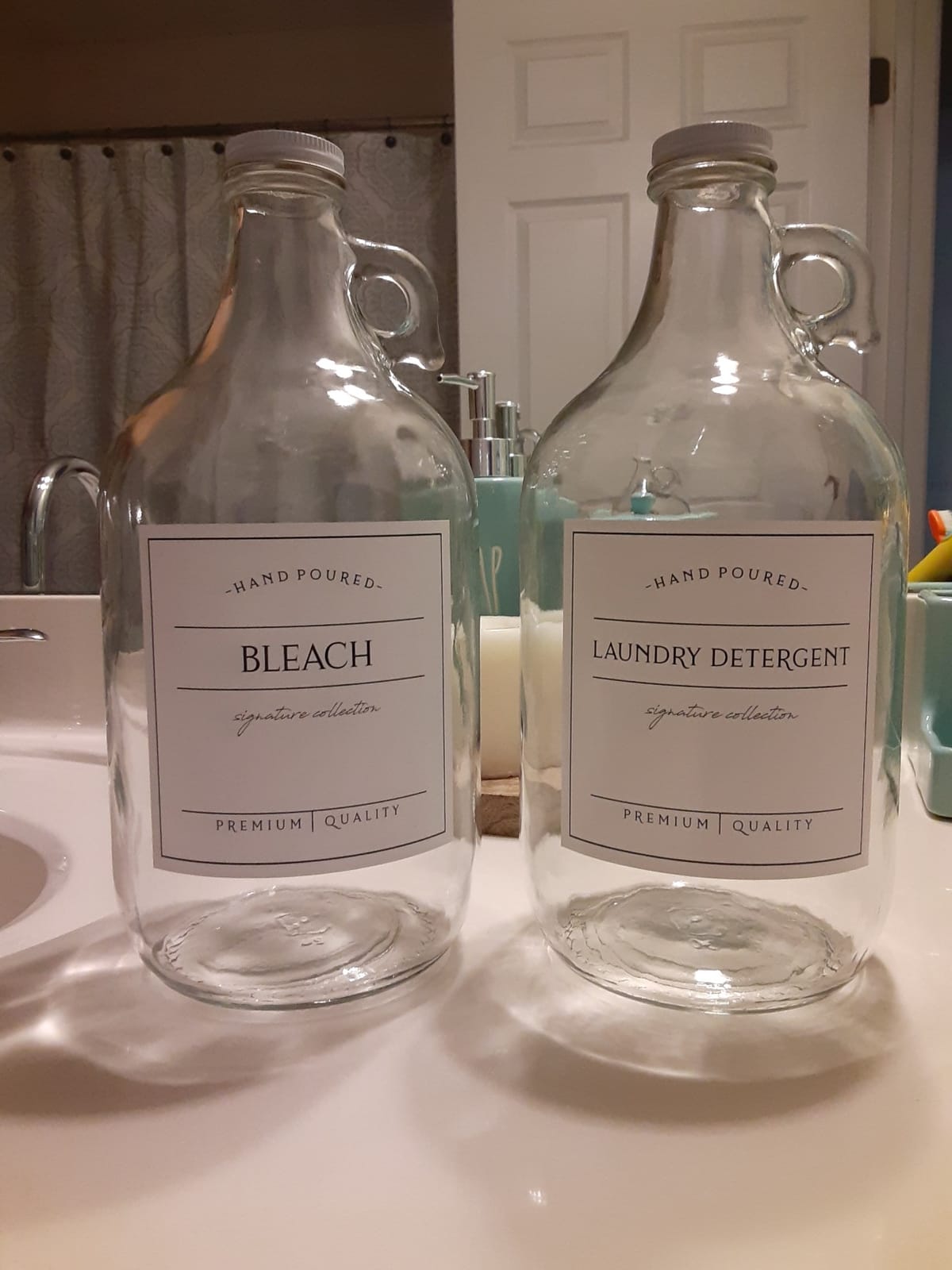 Kombucha Brooklyn 13-DXKS-HM6G Growler, Clear Glass Half-Gallon (64oz) with lid customer photo 1