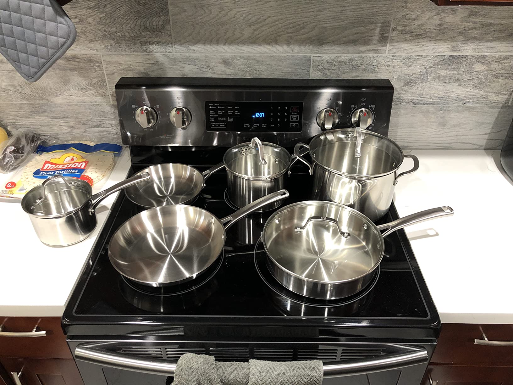 Calphalon Classic 10-Piece customer photo 1
