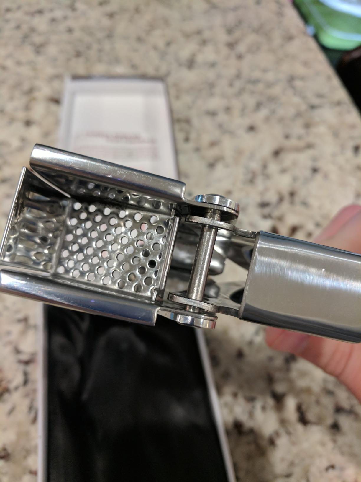 Alpha Grillers Garlic Press Stainless Steel, Mincer, Crusher & Peeler customer photo 2