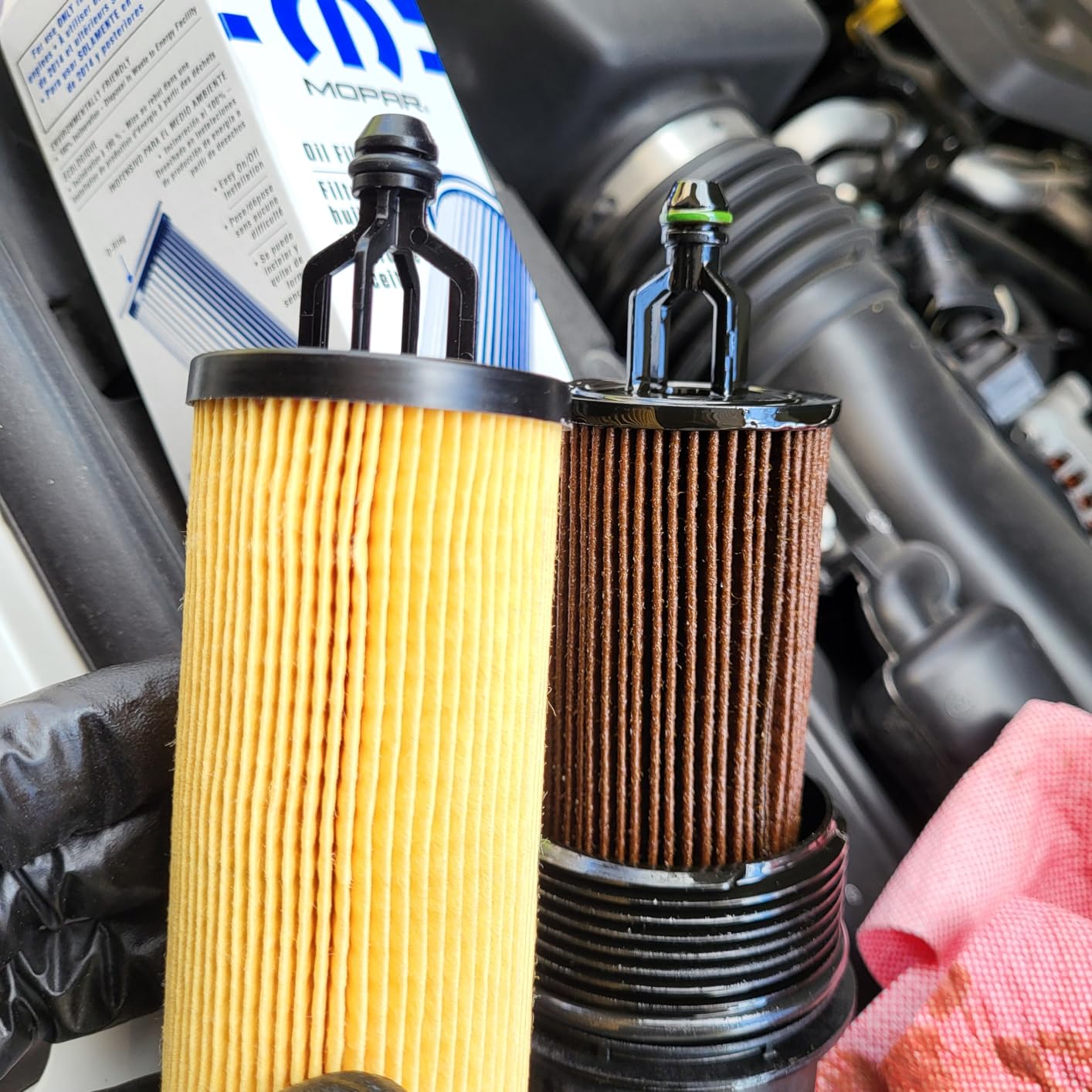 WIX WL10010 Oil Filter Replacement, Built for Synthetic and High Mileage Oil - Compatible With Chrysler,Dodge, Jeep, Ram (14-19) customer photo 2