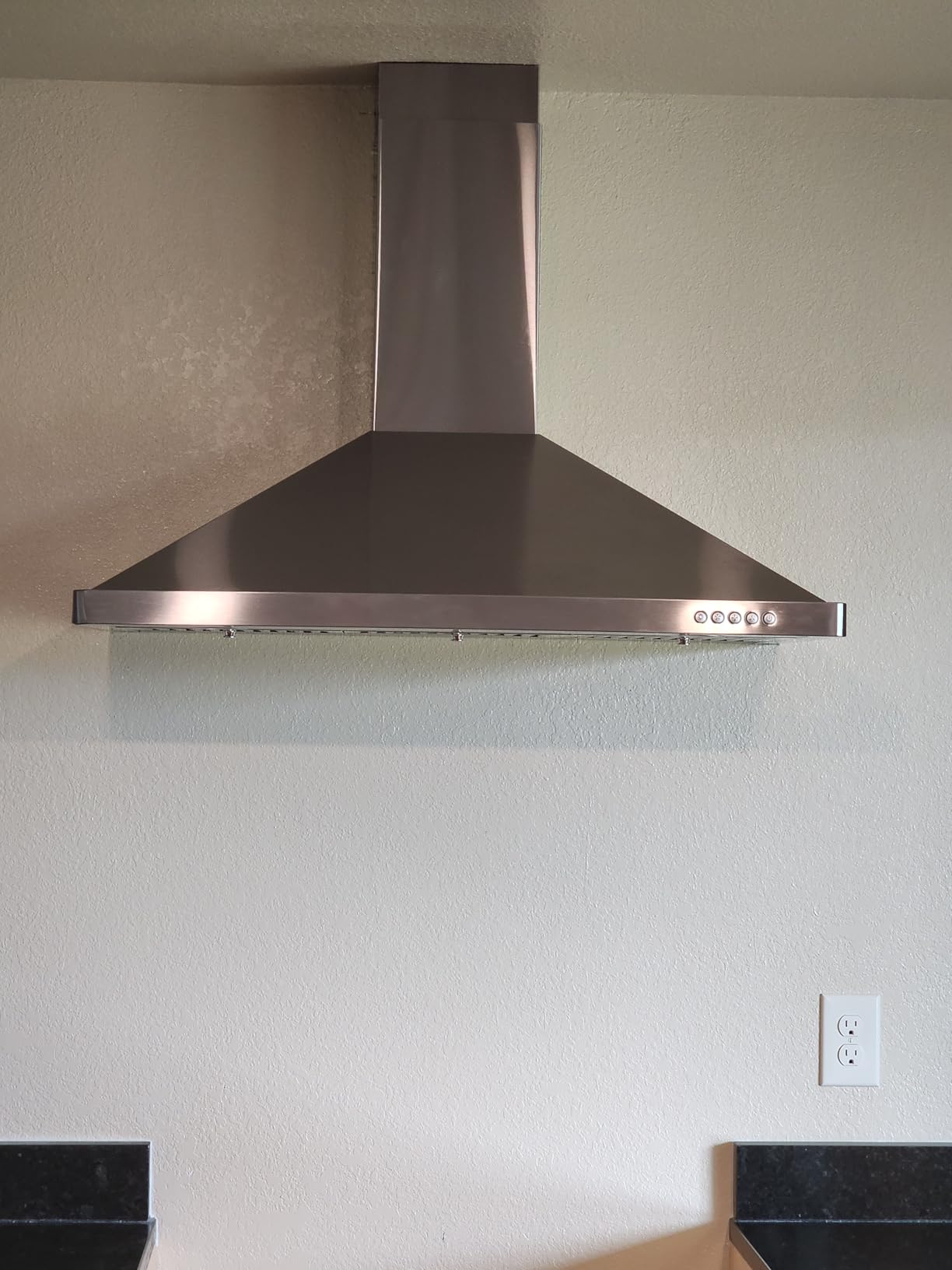 36 in. Vista Coll 380 CFM Ducted Wall Mount Range Hood LED, Stainless Steel customer photo 1