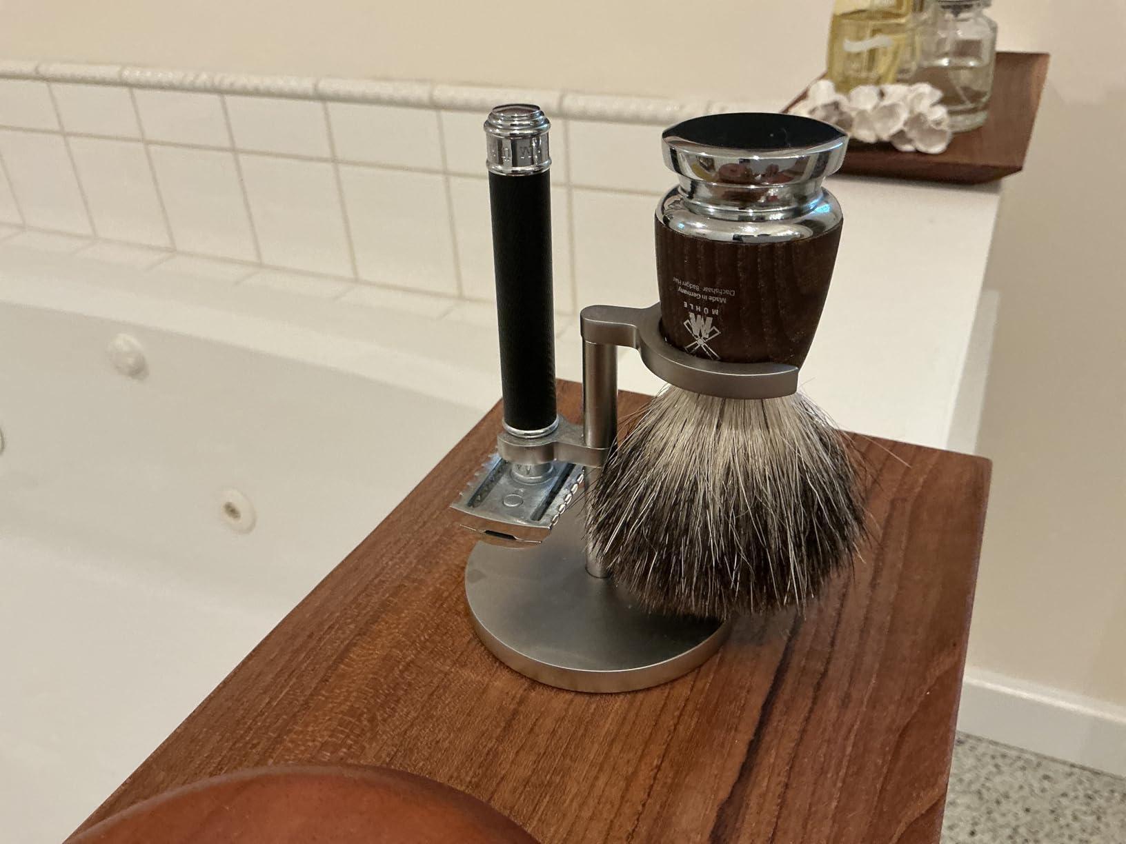 MÜHLE RYTMO Pure Badger Shaving Brush | High-Grade Steamed Resin Handle with Chrome Accents | Luxury Shave Accessory for Men customer photo 1