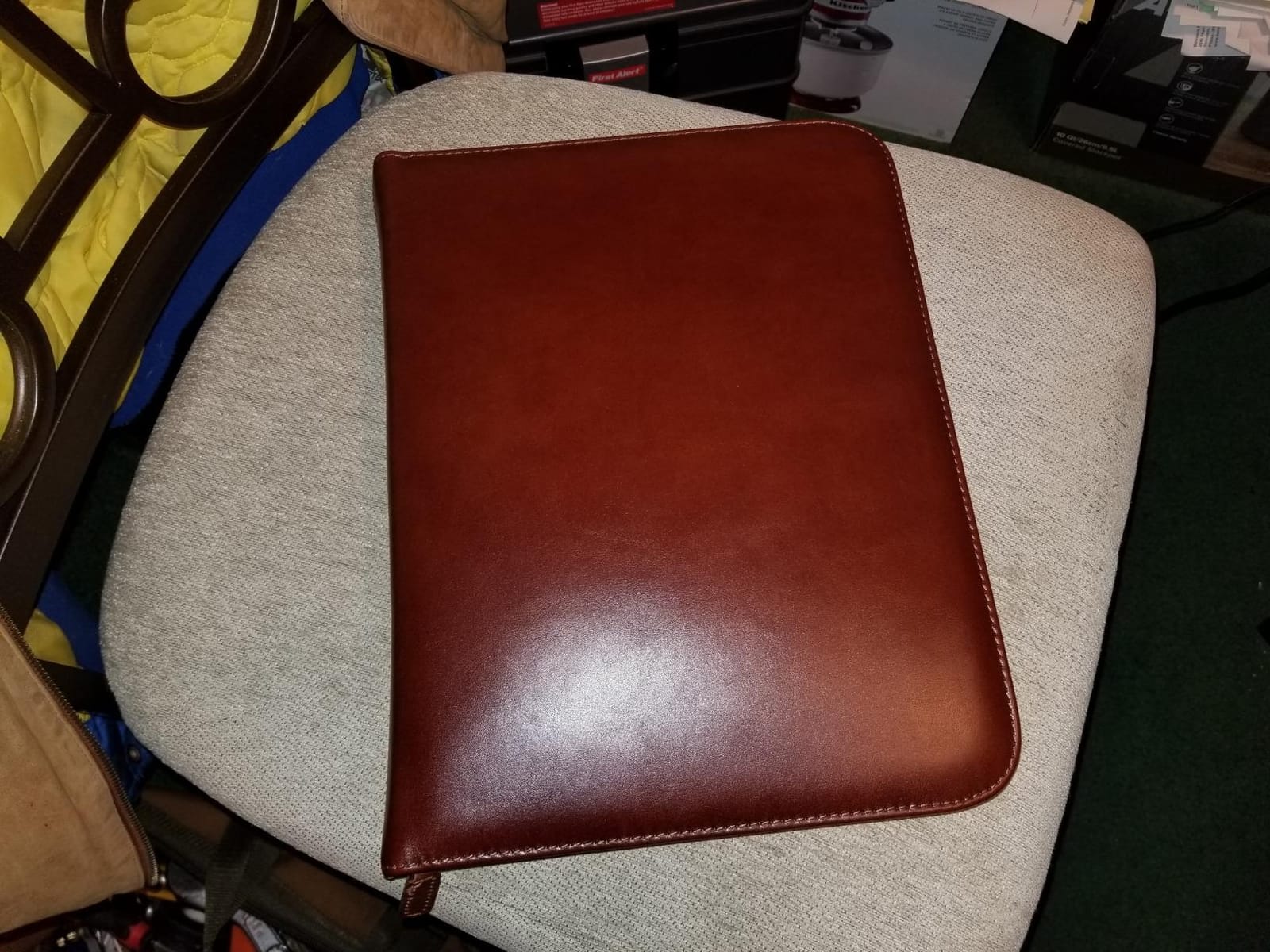 Premium Maruse Leather Portfolio Padfolio - Executive Folio for Men and Women with Zipper, Folio Document Organizer, Laptop Sleeve, iPad Case and Folder - Made in Italy, Black customer photo 1