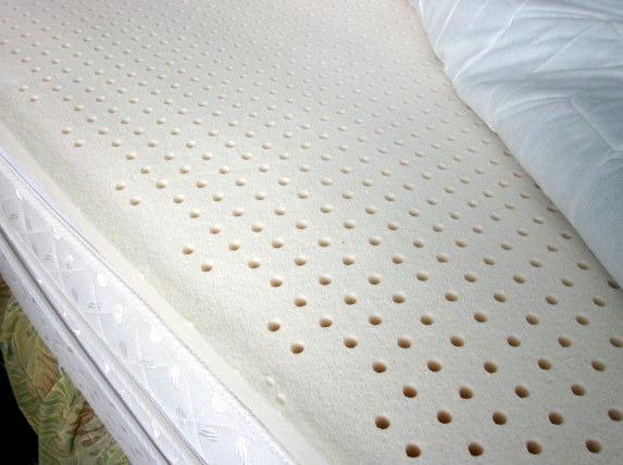 Pure Green Natural Latex Mattress Topper - Soft - 2 Inch - Queen Size (GOLS Certified Organic) customer photo 2