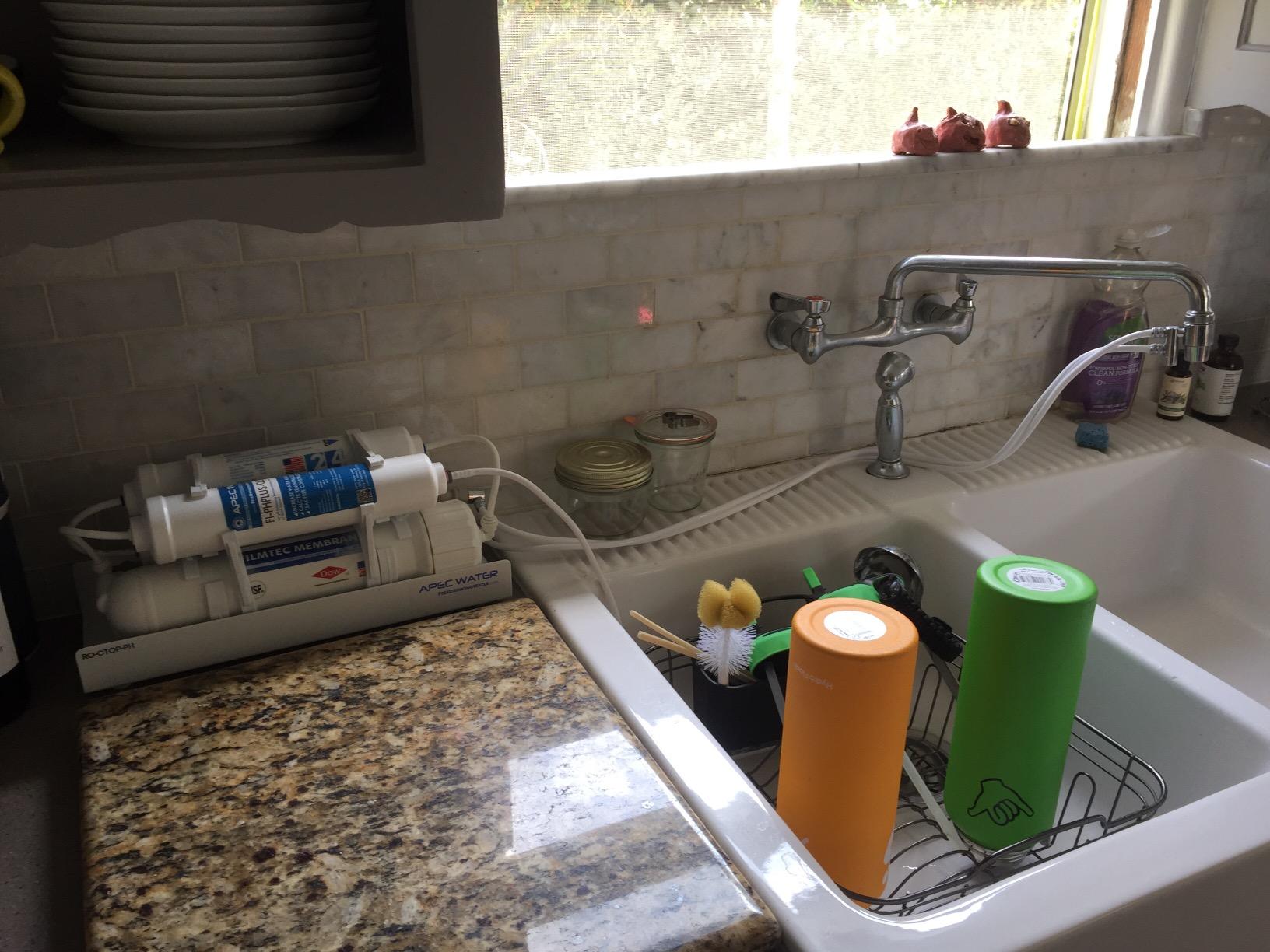 APEC Water Systems RO-CTOP-PH Alkaline Mineral Portable Countertop Reverse Osmosis Water Filter System PH+, Installation-Free, fits Most Standard Faucet customer photo 1