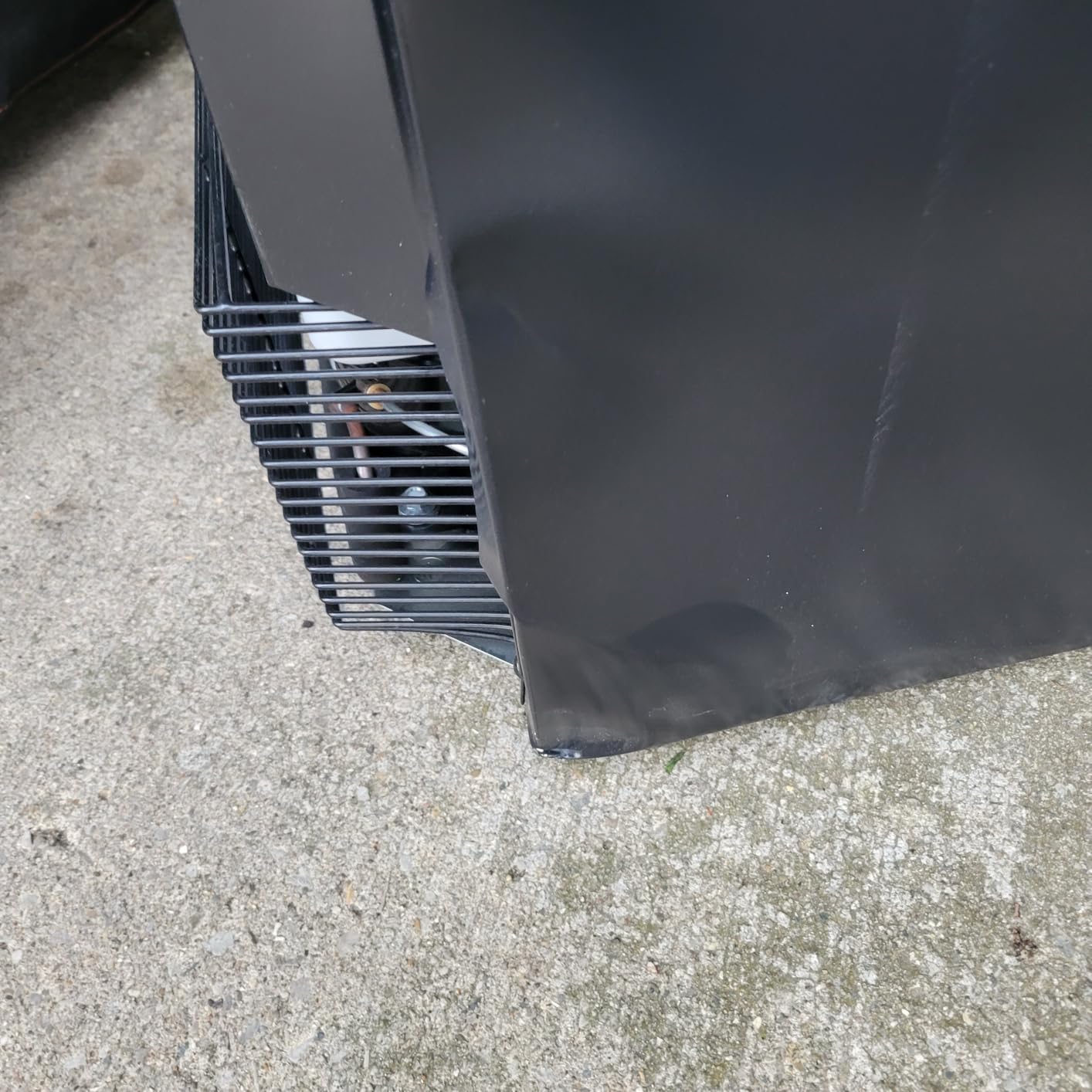 EdgeStar BR2001SS Ultra Low Temp Stainless Steel Refrigerator for Kegerator Conversion | Freestanding Only, Stores one standard ½ barrel, pony or two 1/6th or Cornelius corny kegs Ultra Low Temp, Stainless Steel customer photo 2