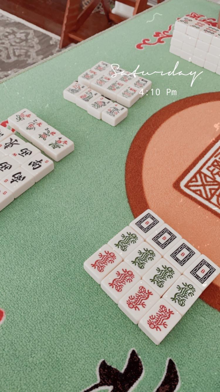 Yellow Mountain Imports American Mahjong Set, Mojave (Ivory) with Brown Soft Case, All-in-One Racks with Pushers, Wright Patterson Scoring Coins, Dice, & Wind Indicator customer photo 2