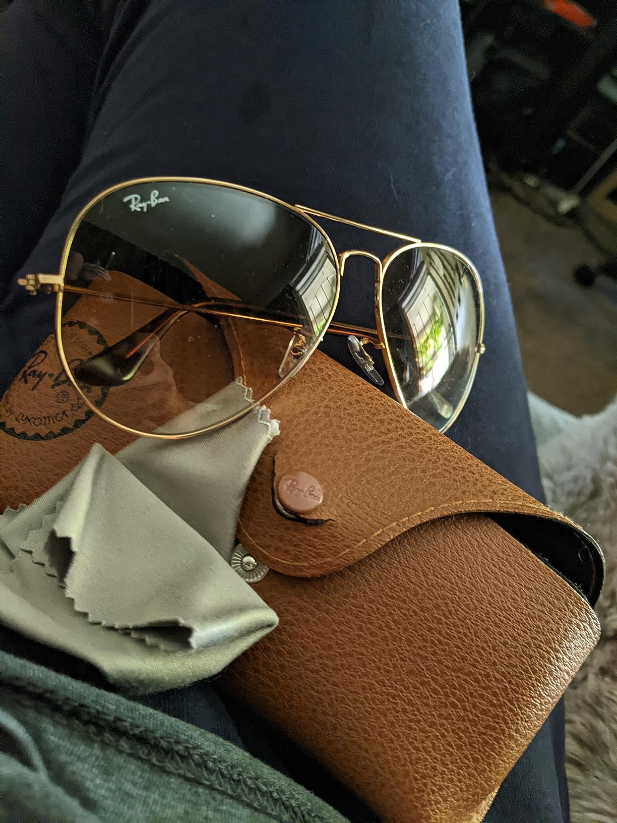Ray-Ban RB3025 Classic Aviator Sunglasses customer photo 1