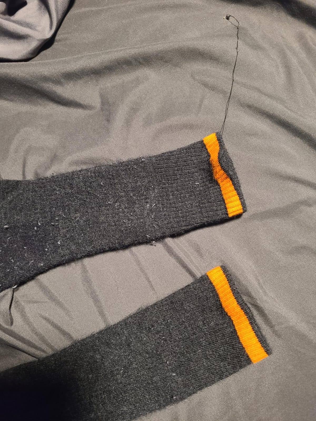 Darn Tough Men's Steely Boot Midweight with Full Cushion Toe Box Work Sock (Style 2006) - customer photo 1