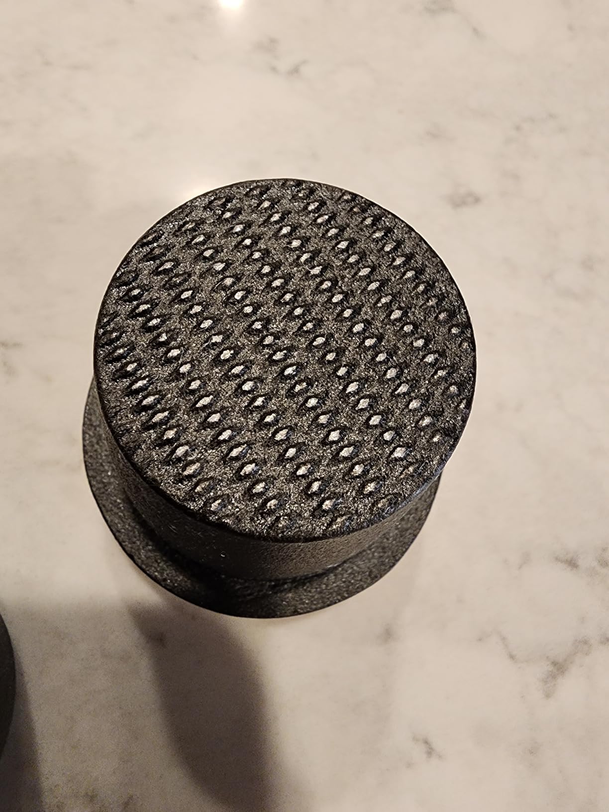 Zassenhaus Cast Iron Spice Grinder Set with Beech Wood Lid, Spice Mill, Herb and Seed Grinder, 3 Inches (Black) customer photo 1