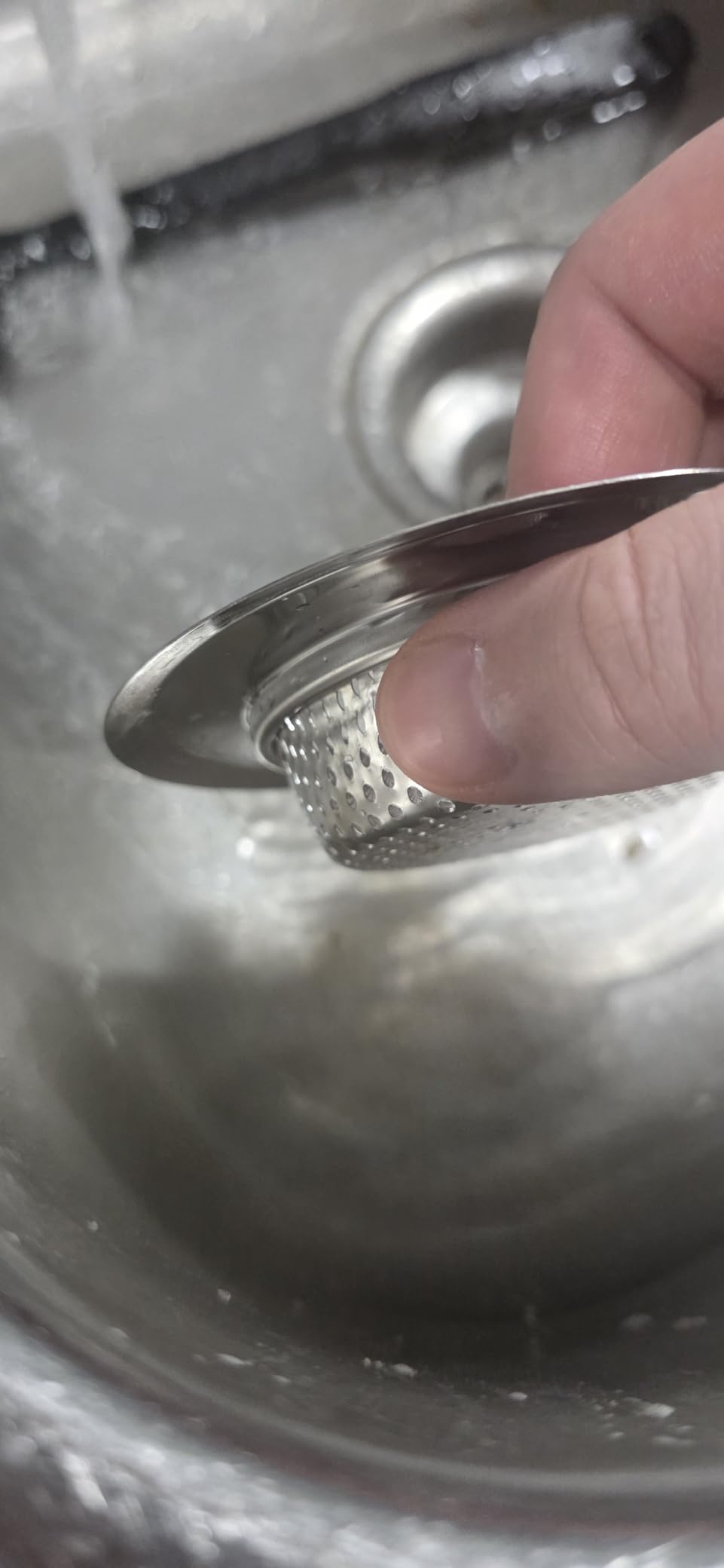 Fengbao 2PCS Kitchen Sink Strainer - Stainless Steel, Large Wide Rim 4.5