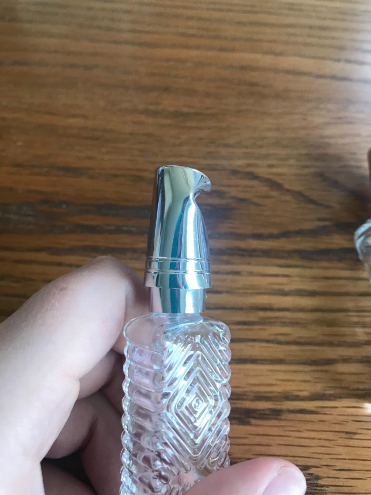 4 Pcs Vintage Glass Refillable Perfume Bottles Empty Spray Set customer photo 1